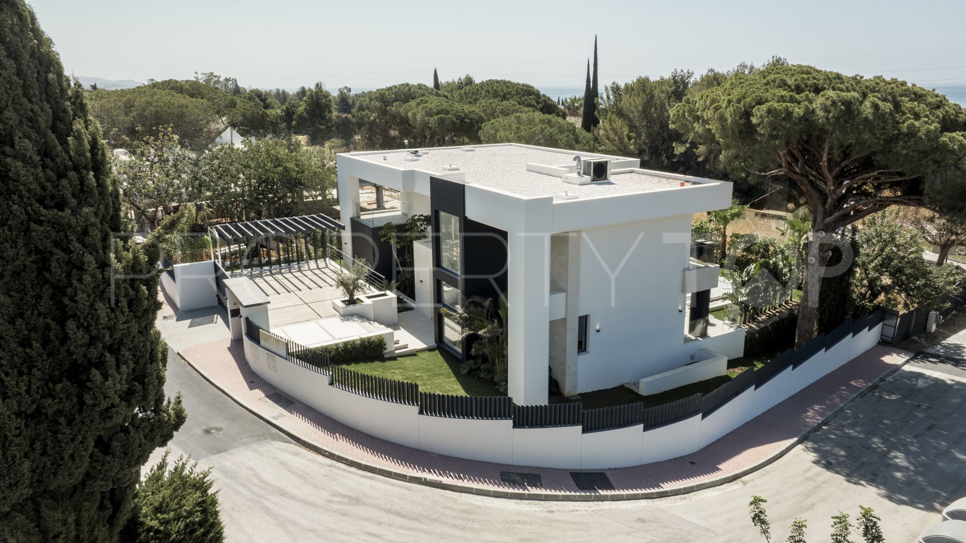 Villa en venta en Nagüeles