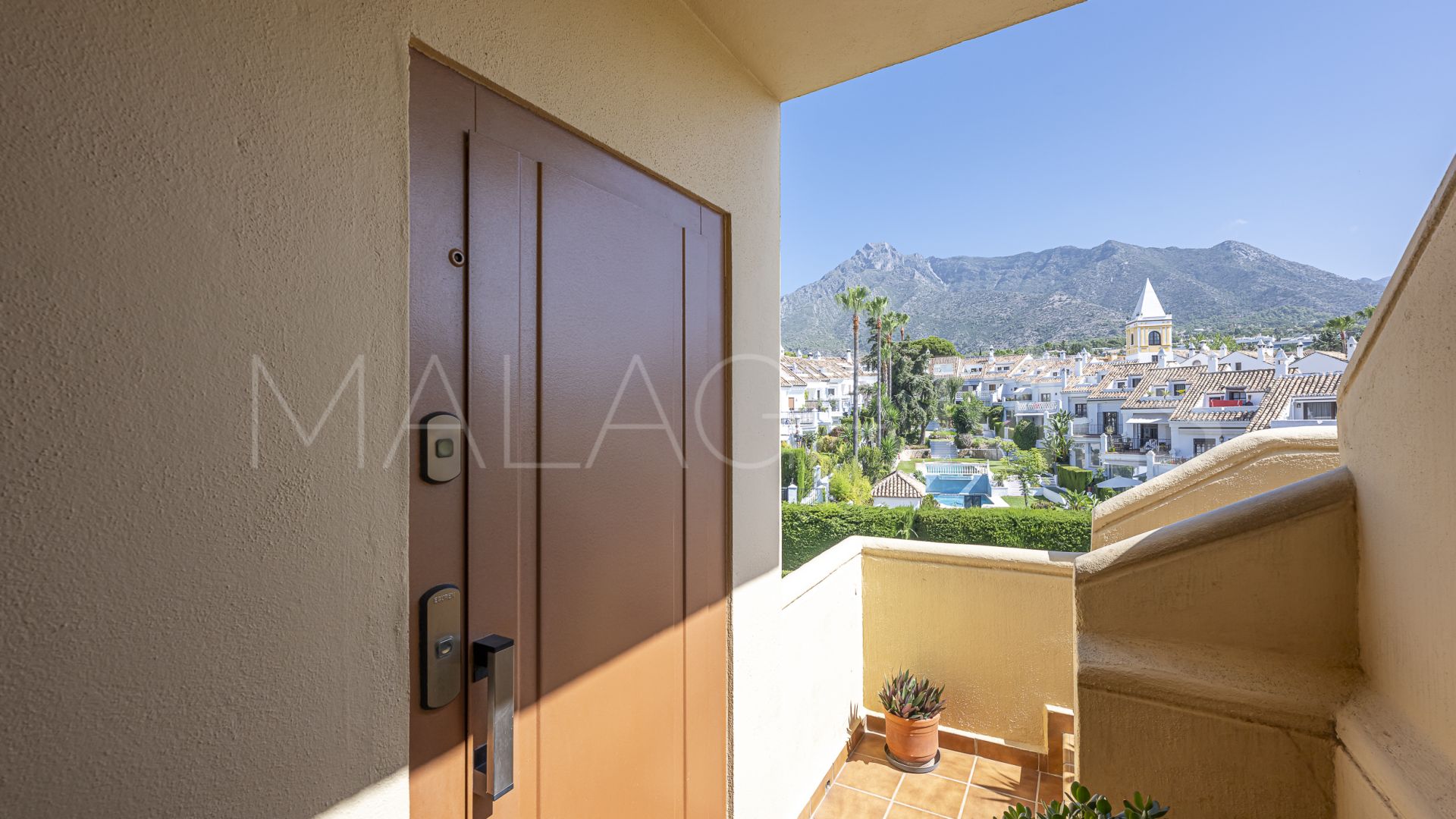 Zweistöckiges penthouse for sale in Nagüeles