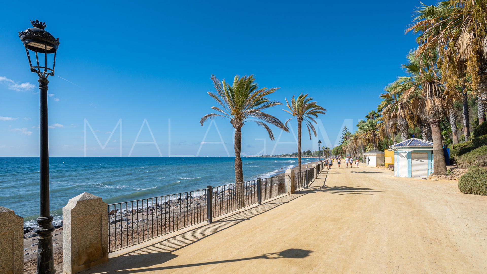 Lägenhet for sale in Alhambra del Mar