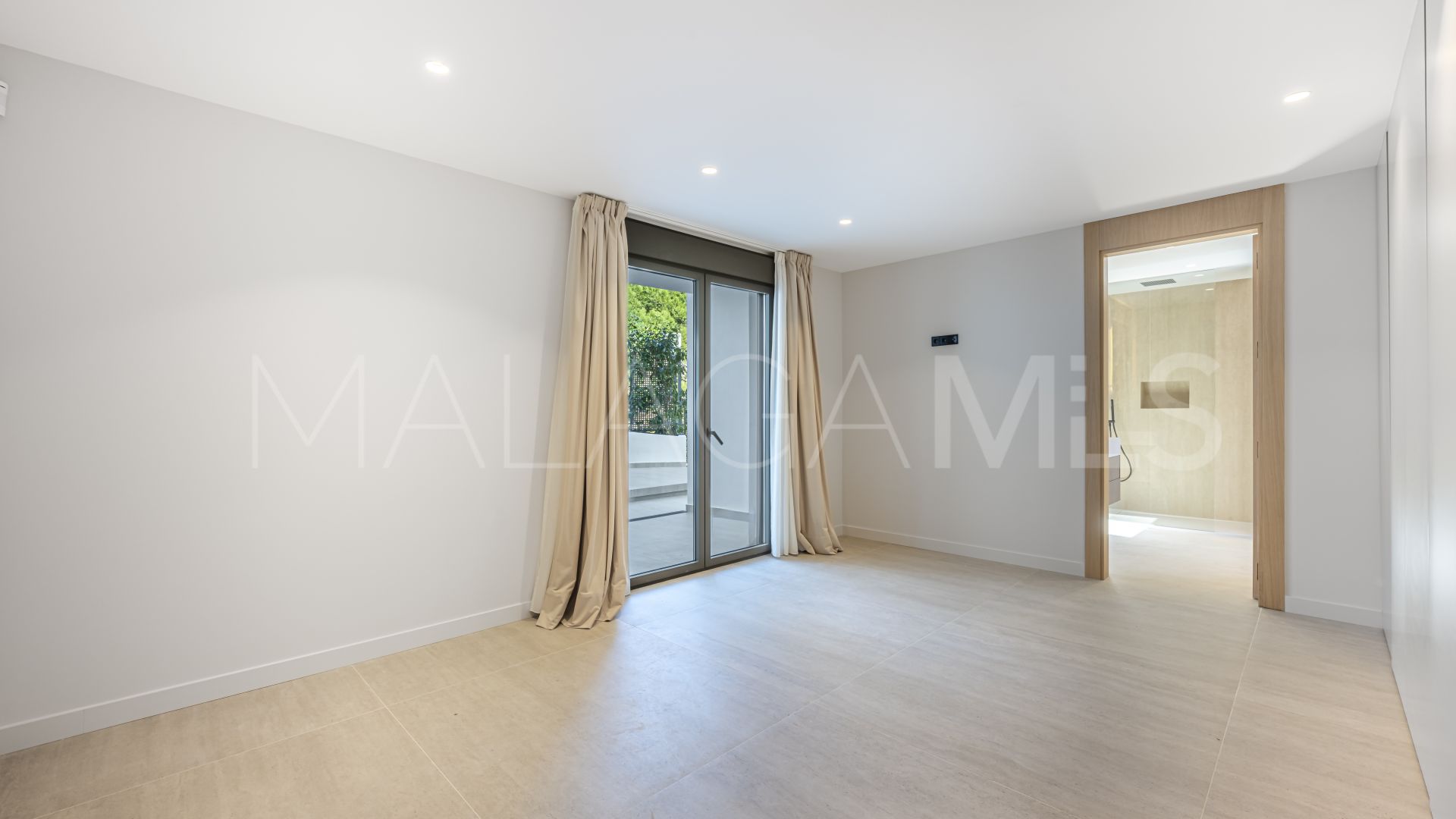 Casa with 4 bedrooms for sale in El Rosario