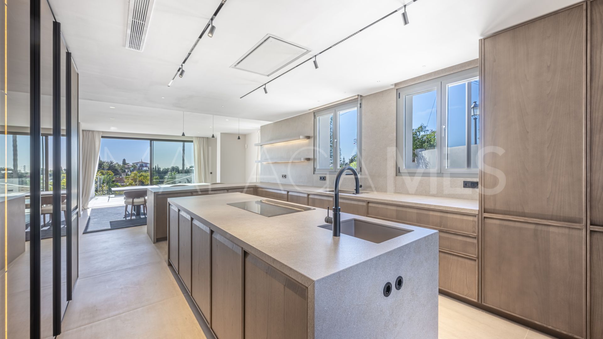 Casa with 4 bedrooms for sale in El Rosario