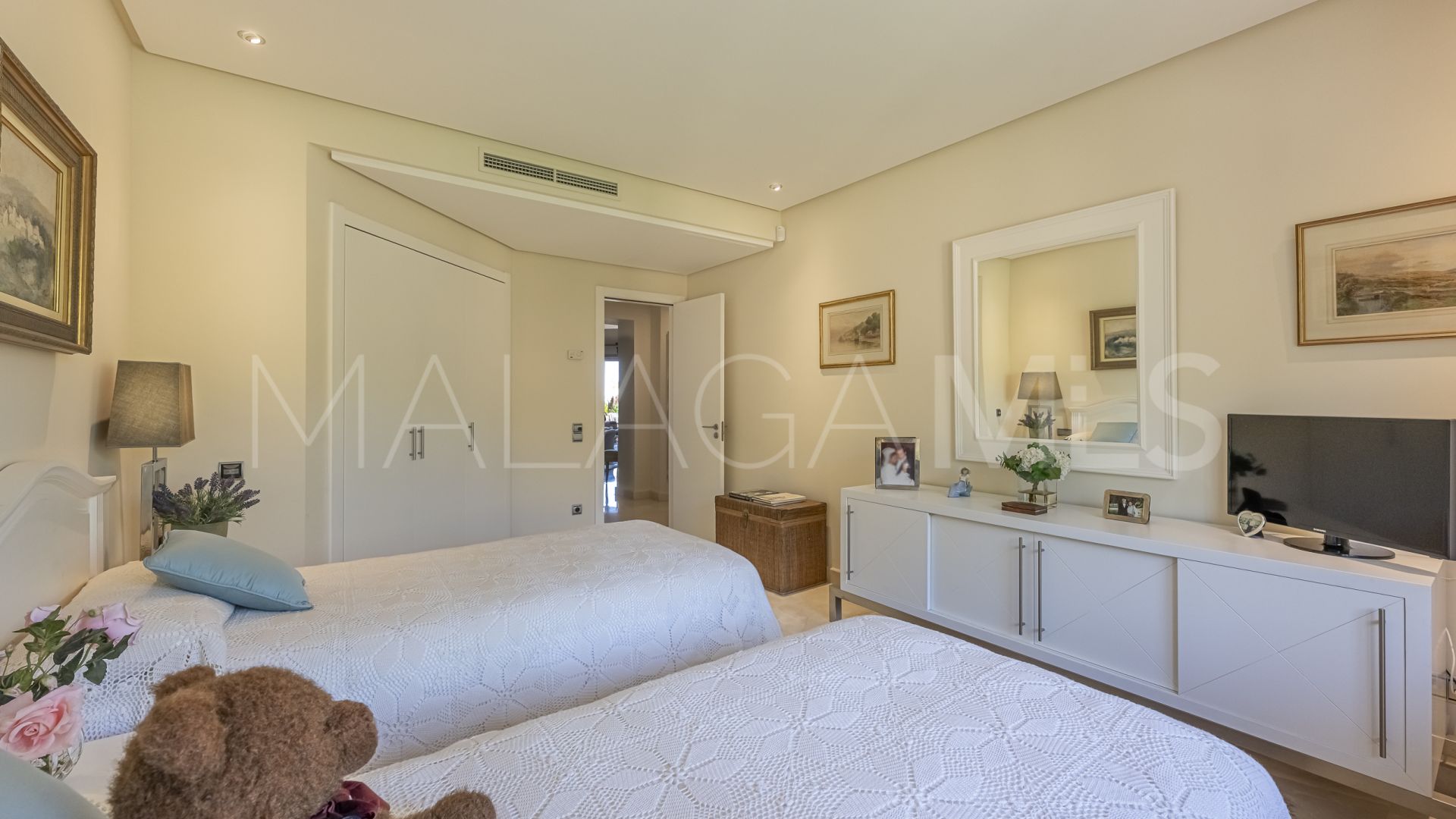 Mansion Club 3 bedrooms penthouse for sale