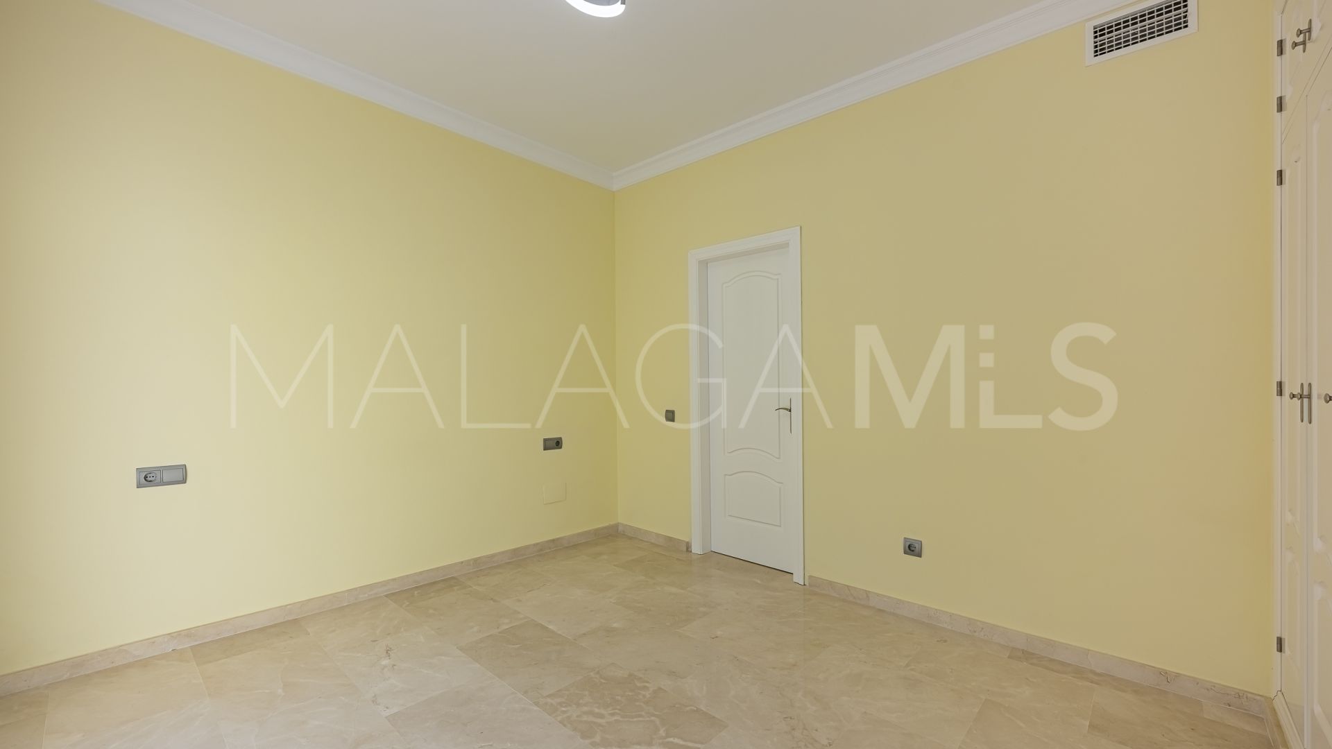 Hacienda las Chapas, villa de 4 bedrooms for sale