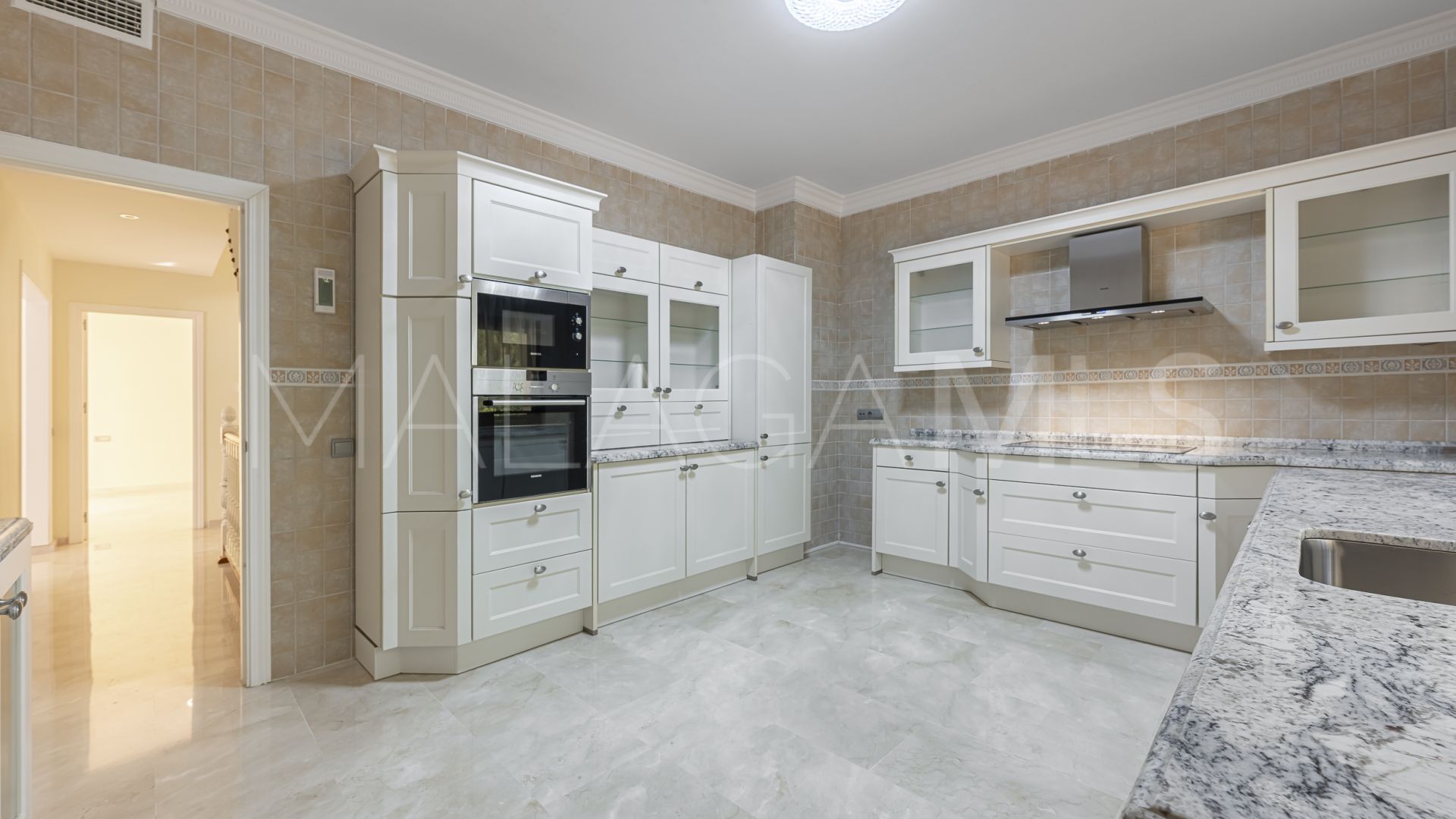 Hacienda las Chapas, villa de 4 bedrooms for sale