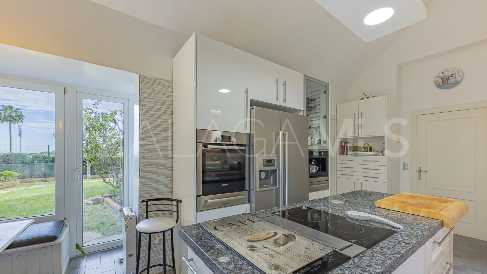Casa with 3 bedrooms for sale in Nagüeles