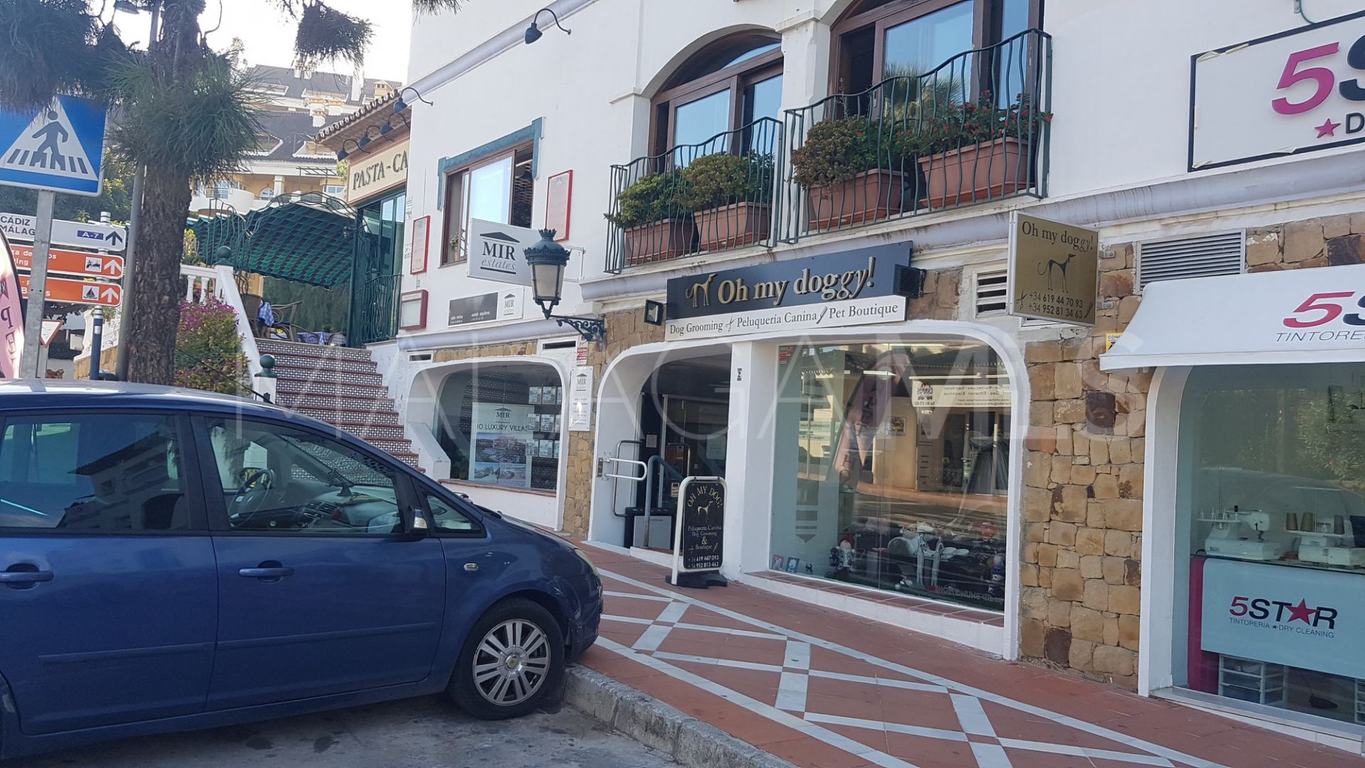 Nueva Andalucia, tienda a la venta