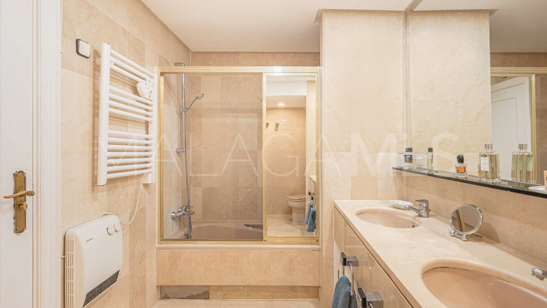 Appartement for sale in Alhambra del Mar