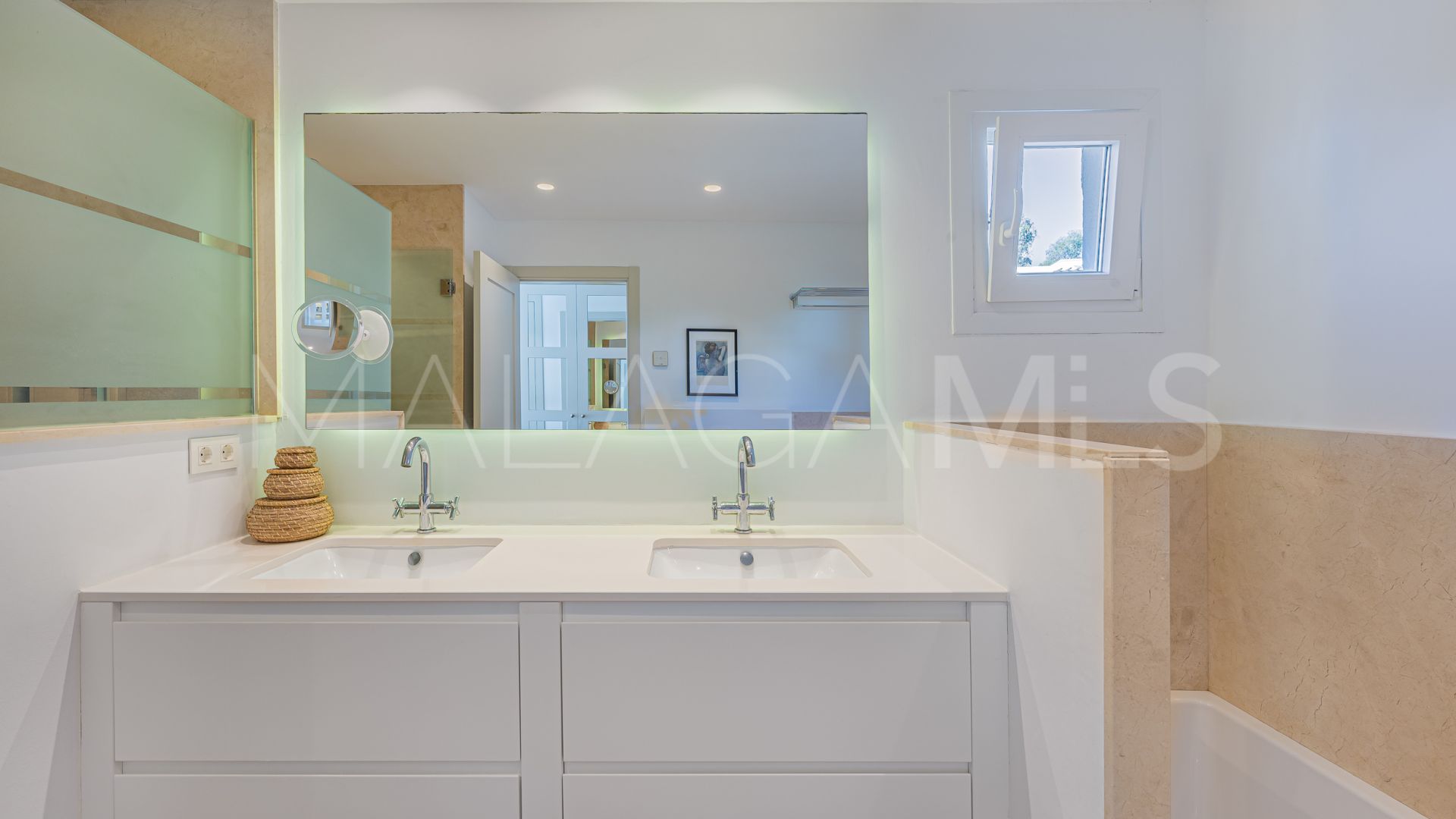 Appartement for sale in Alhambra del Mar