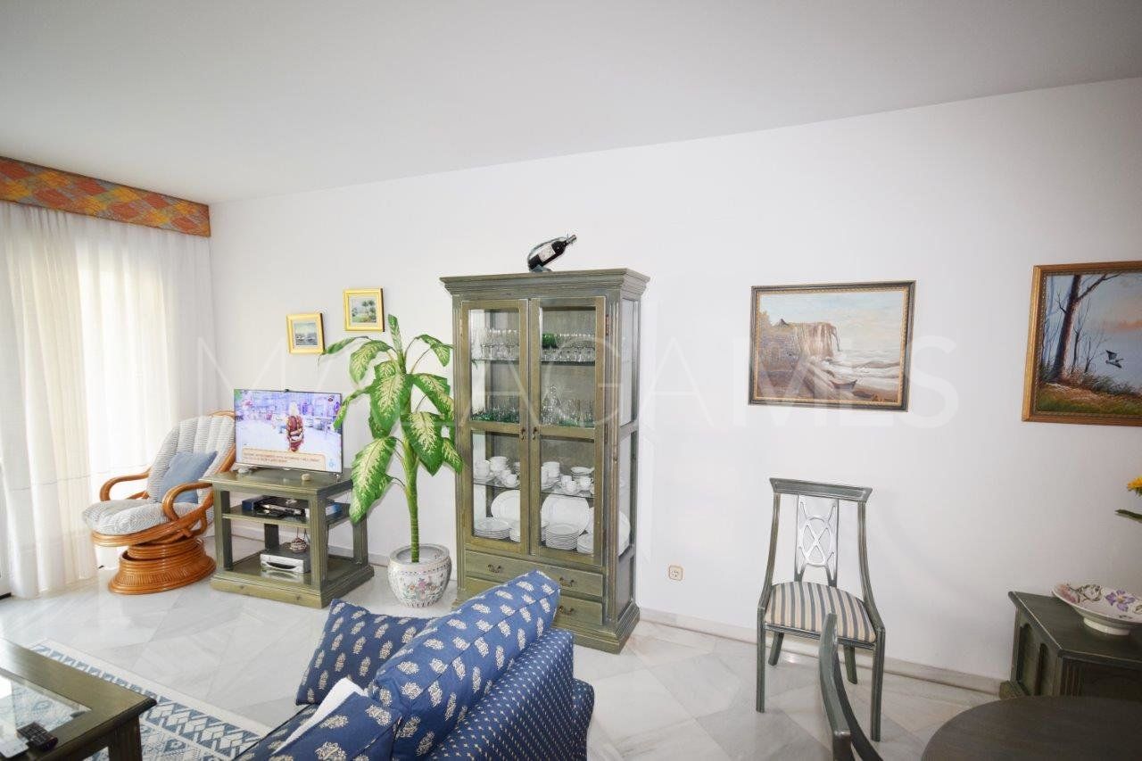 Lägenhet for sale in Alhambra del Mar