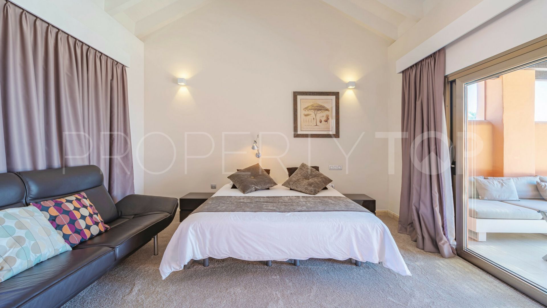 Buy La Morera penthouse with 3 bedrooms