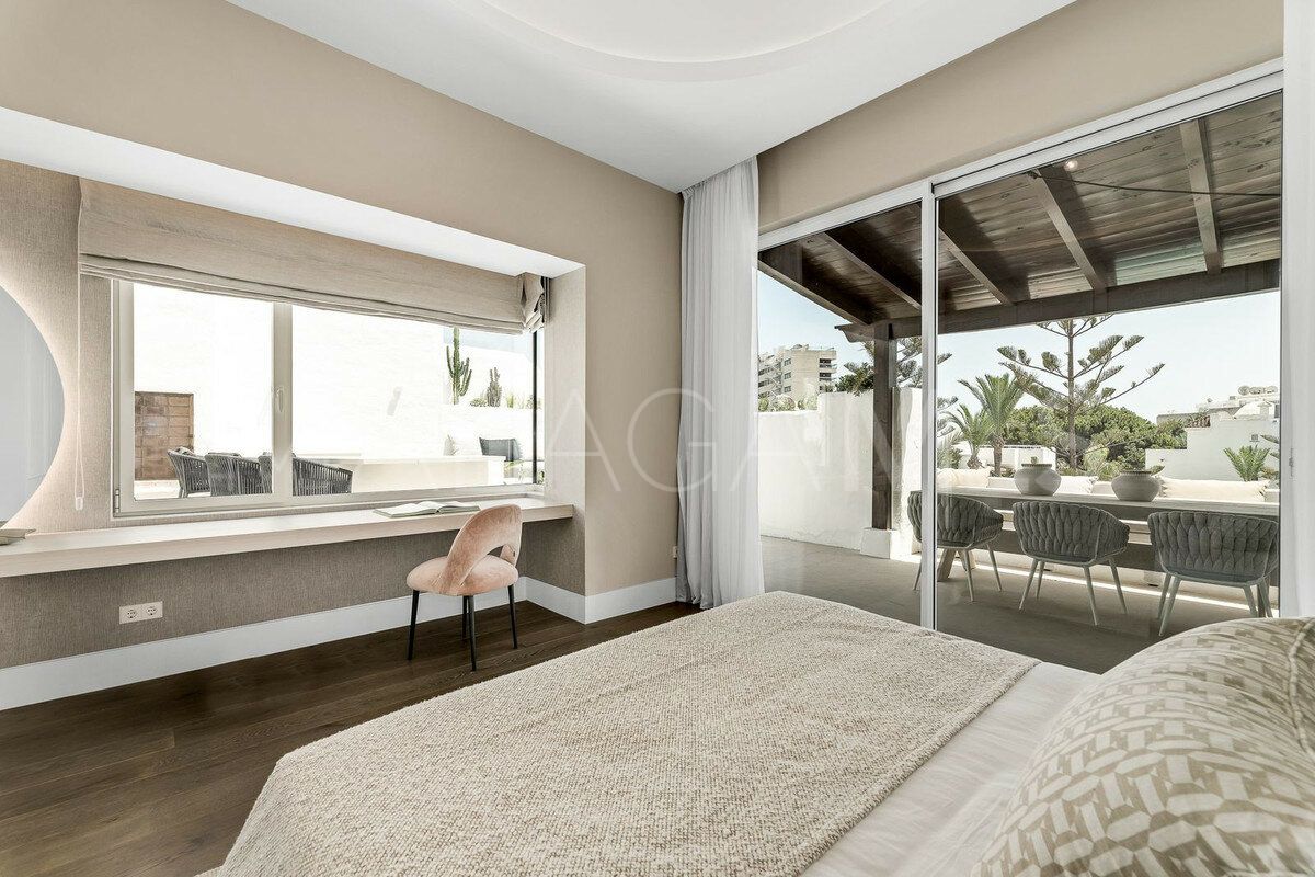 Penthaus for sale in Alhambra del Mar