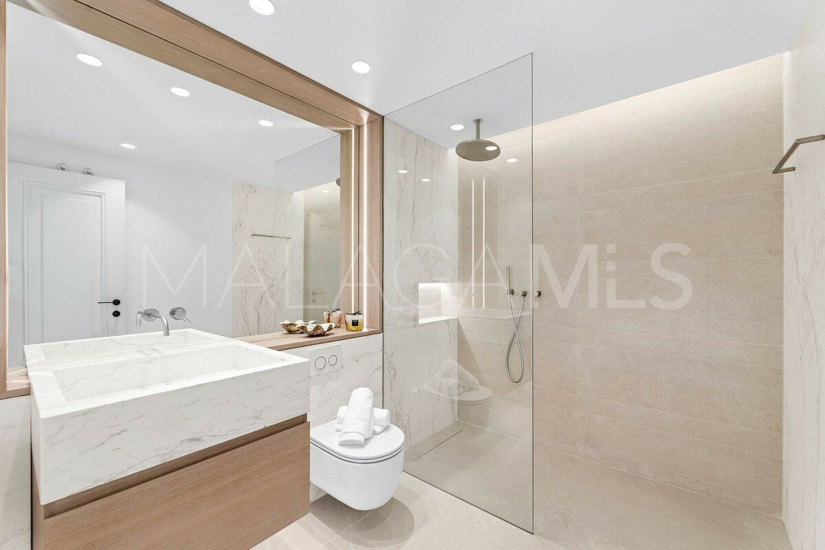 Penthaus for sale in Alhambra del Mar