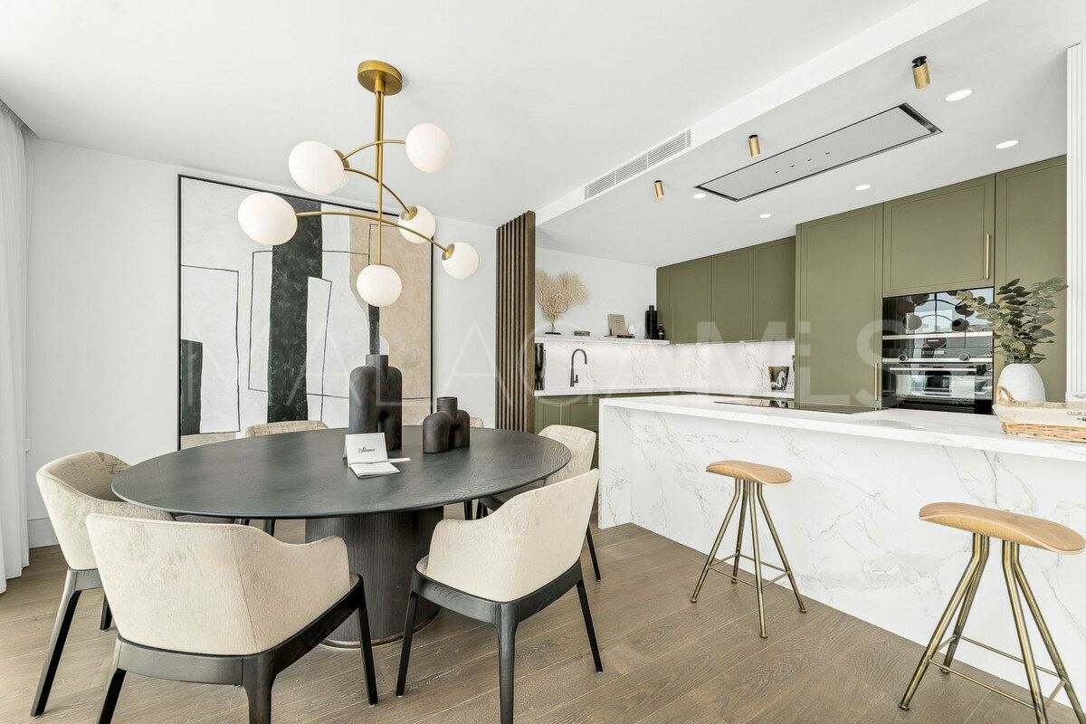 Penthaus for sale in Alhambra del Mar