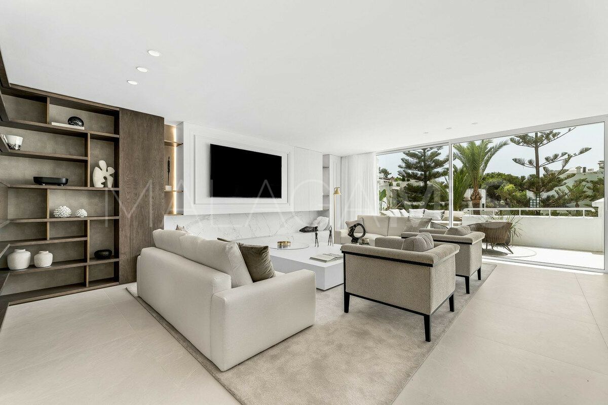 Penthaus for sale in Alhambra del Mar