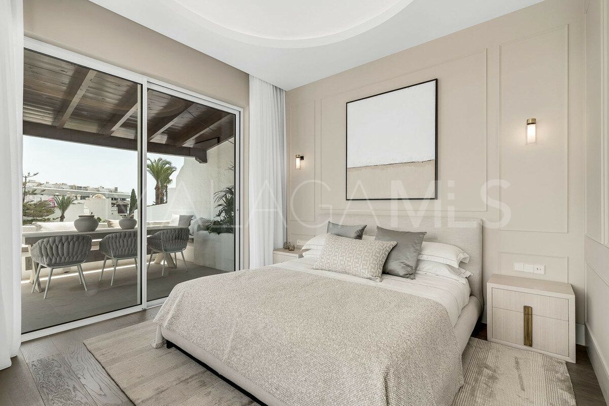 Penthaus for sale in Alhambra del Mar