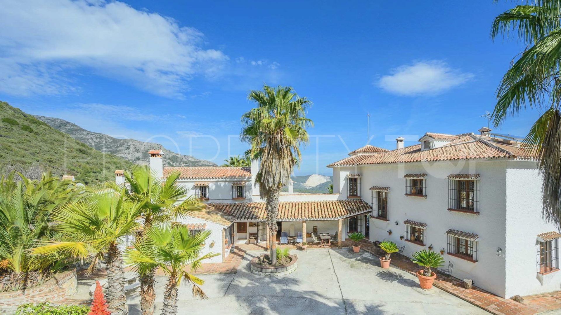 Buy Ojen country house