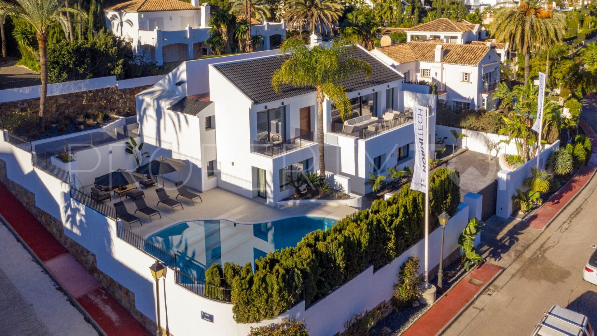 Villa con 4 dormitorios en venta en Las Brisas