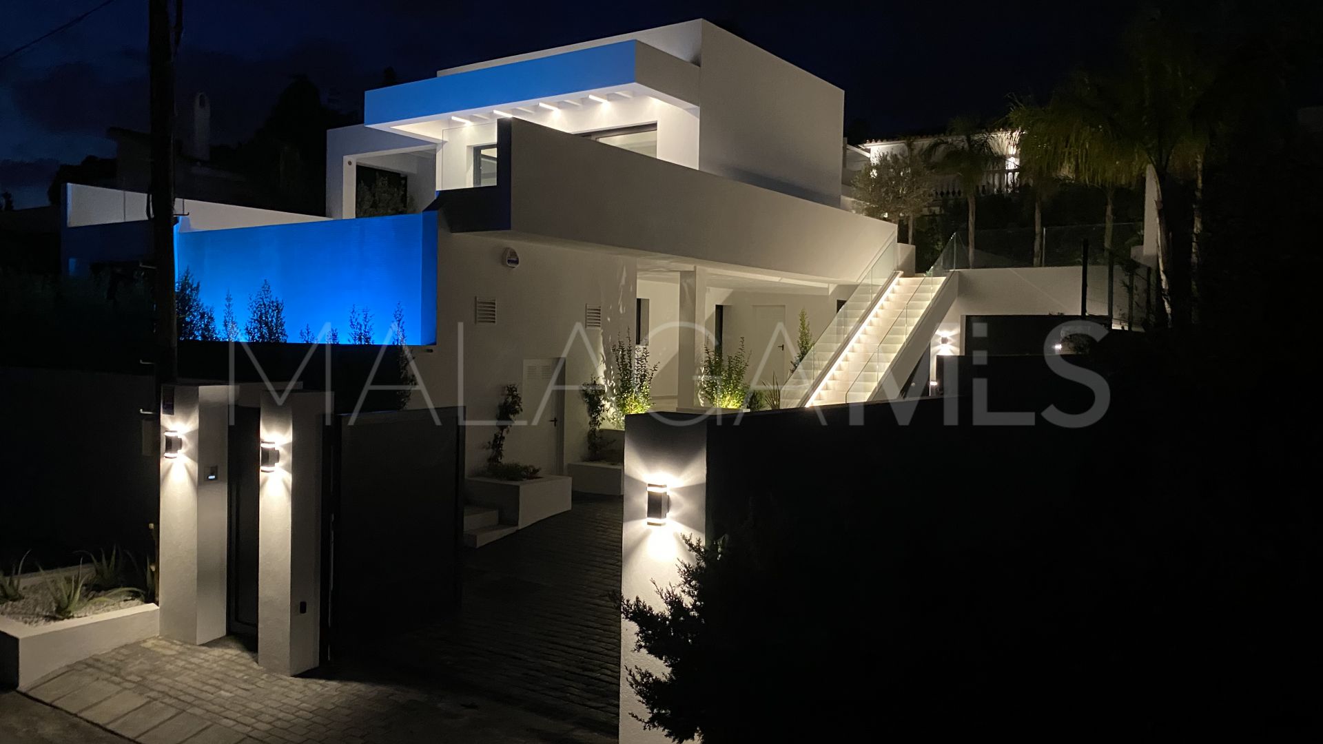 Villa for sale in Mijas Costa