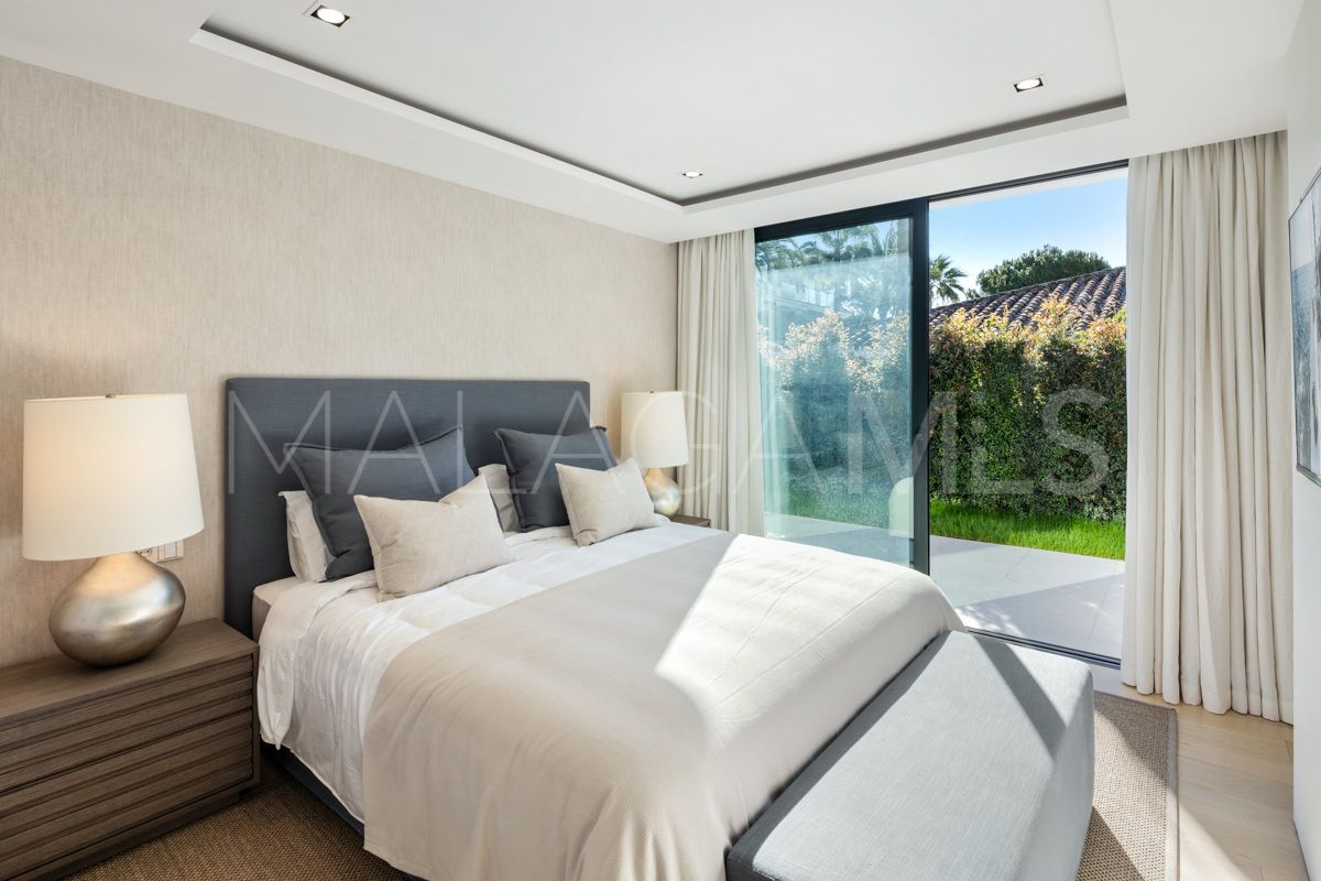 Villa a la venta in Marbella Ciudad