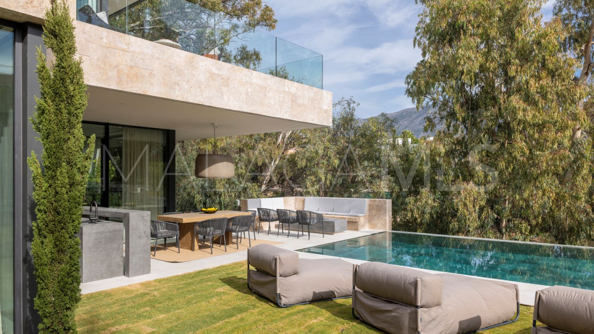 Villa for sale in Marbella