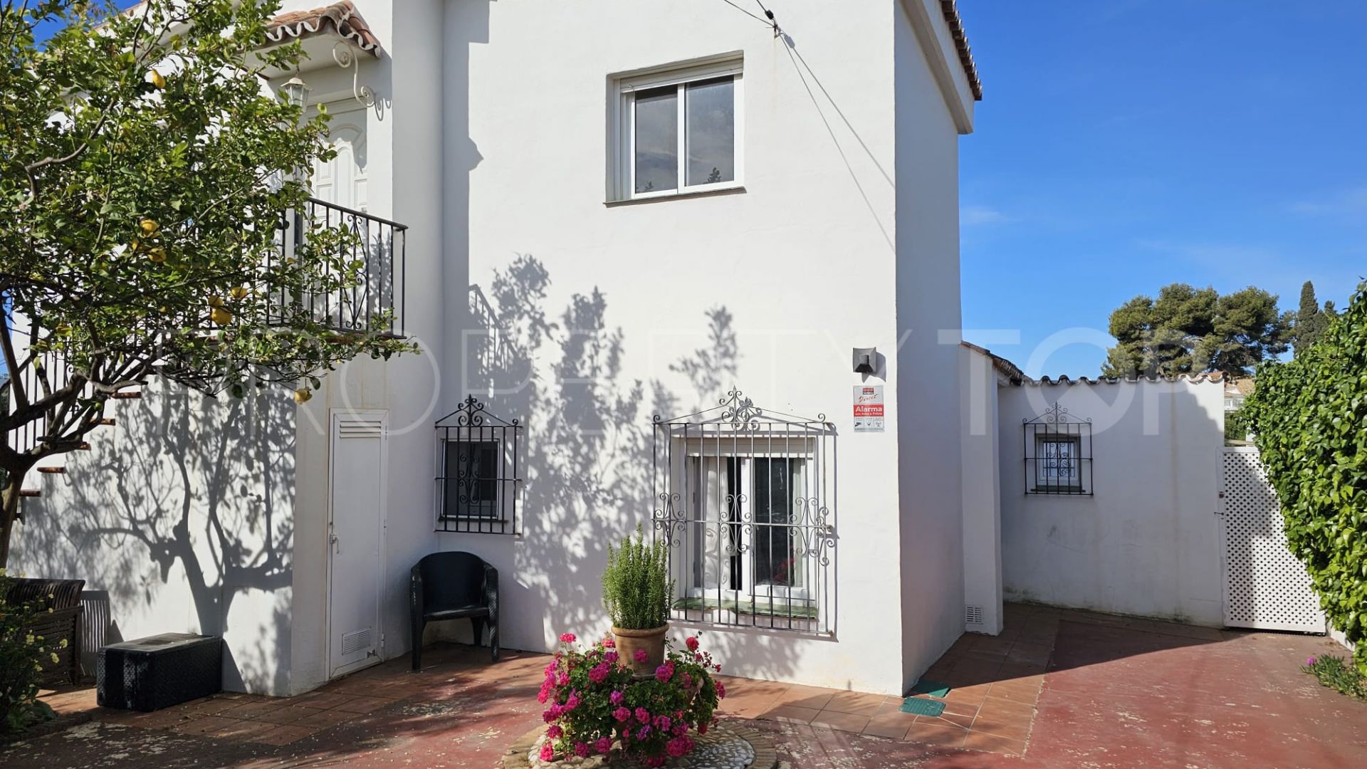 For sale 5 bedrooms villa in San Pedro de Alcantara
