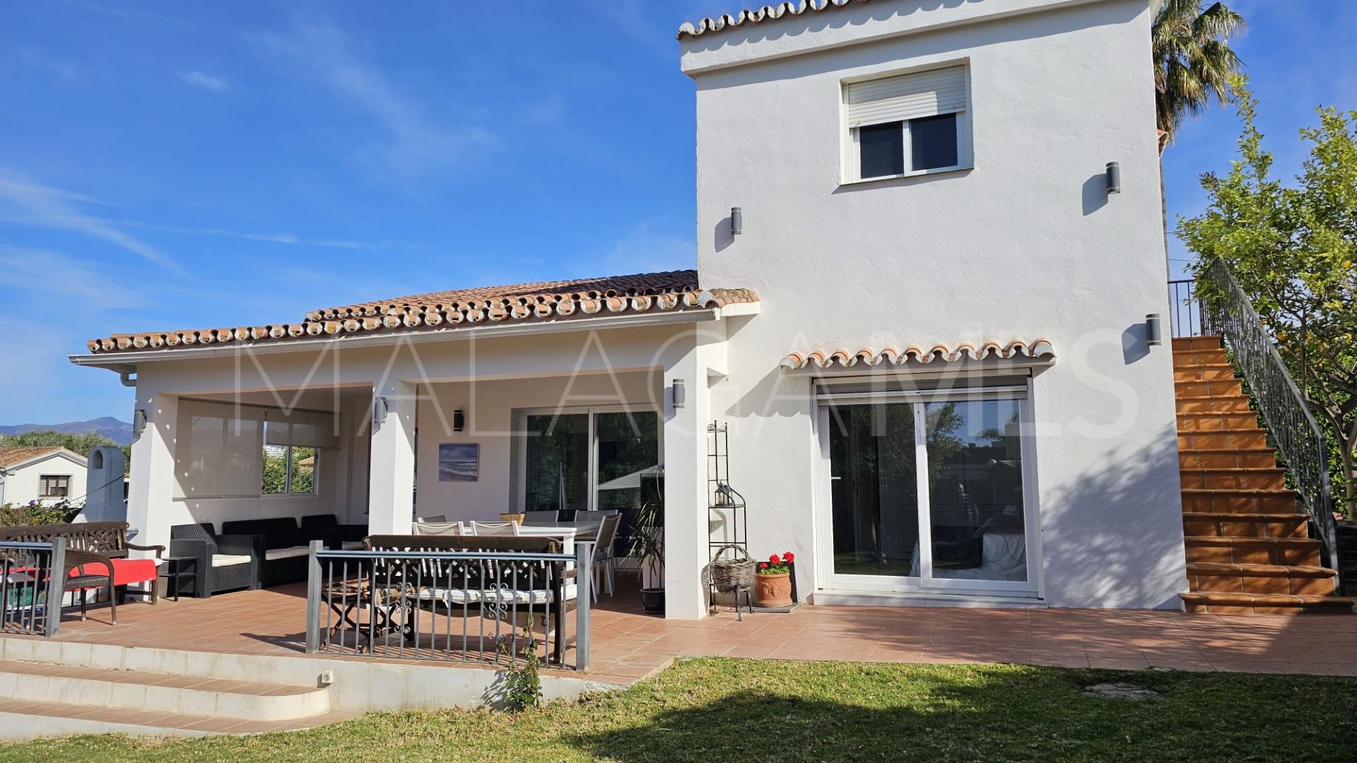 Se vende villa de 5 bedrooms in San Pedro de Alcantara