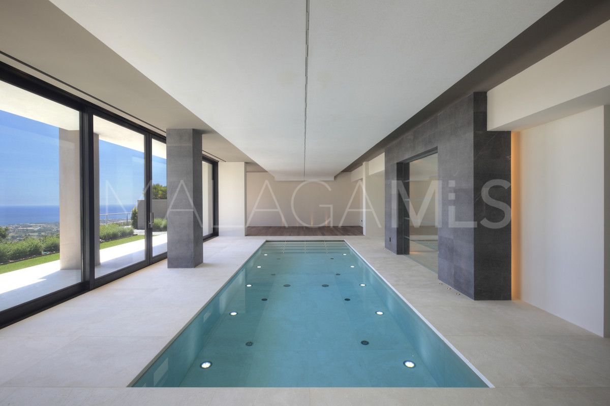 Buy villa de 9 bedrooms in La Zagaleta