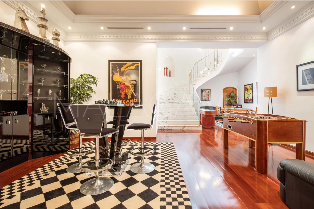 Villa for sale in La Zagaleta