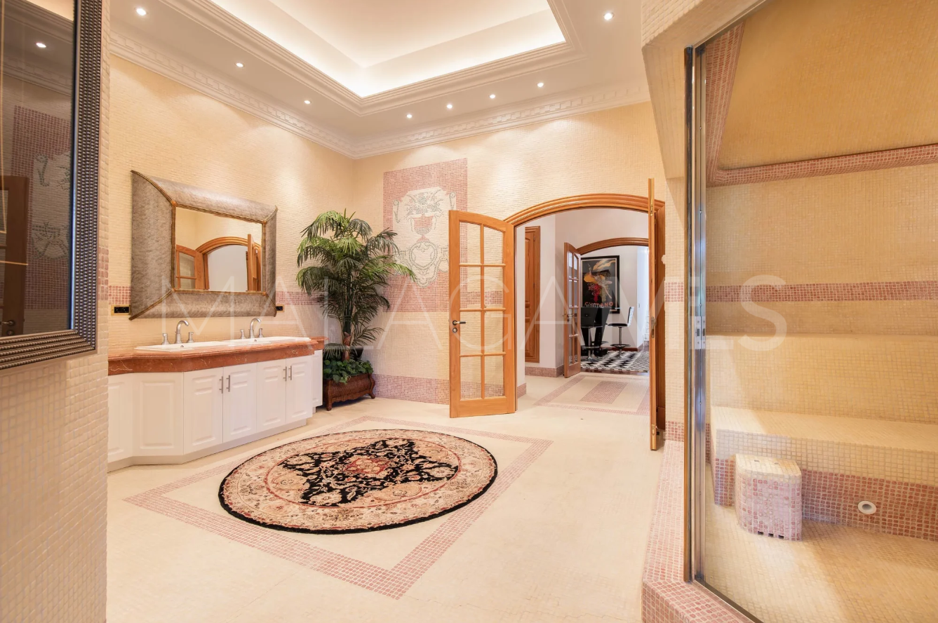 Villa for sale in La Zagaleta