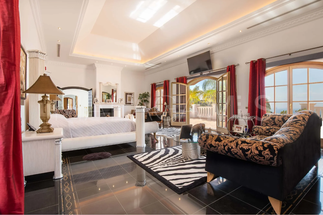 Villa for sale in La Zagaleta
