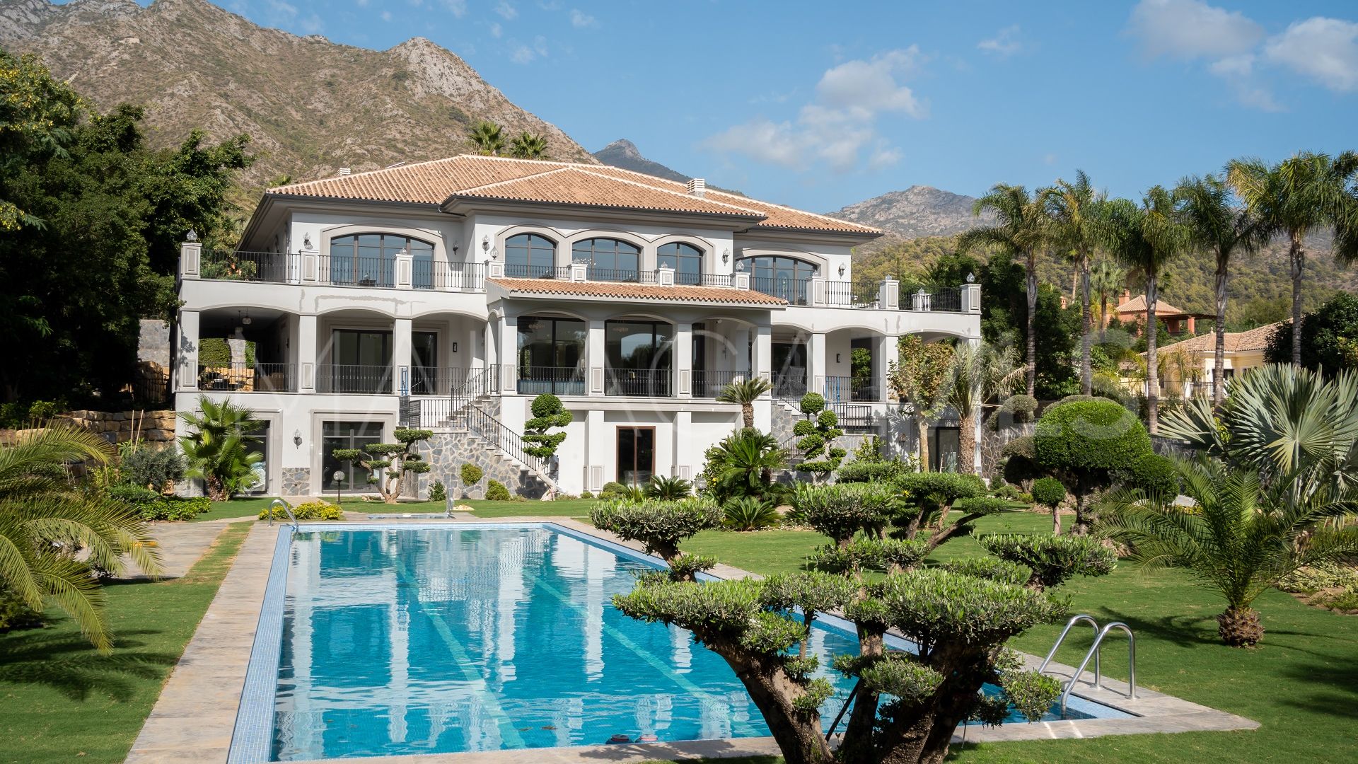 Marbella City villa for sale