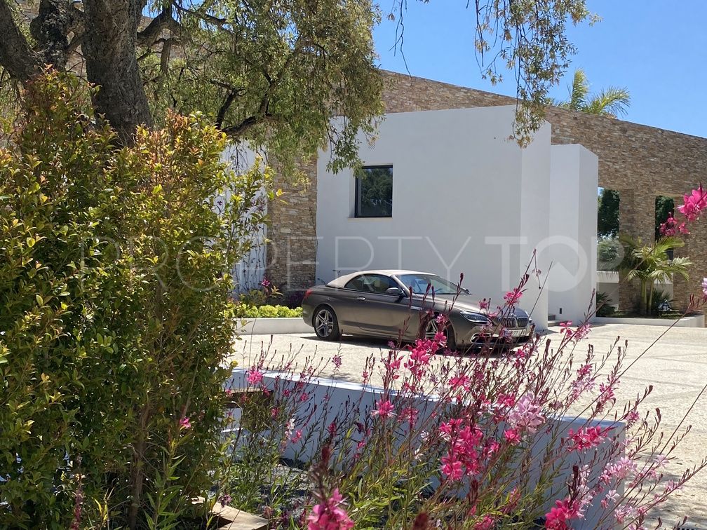 Villa en venta con 6 dormitorios en San Roque Golf