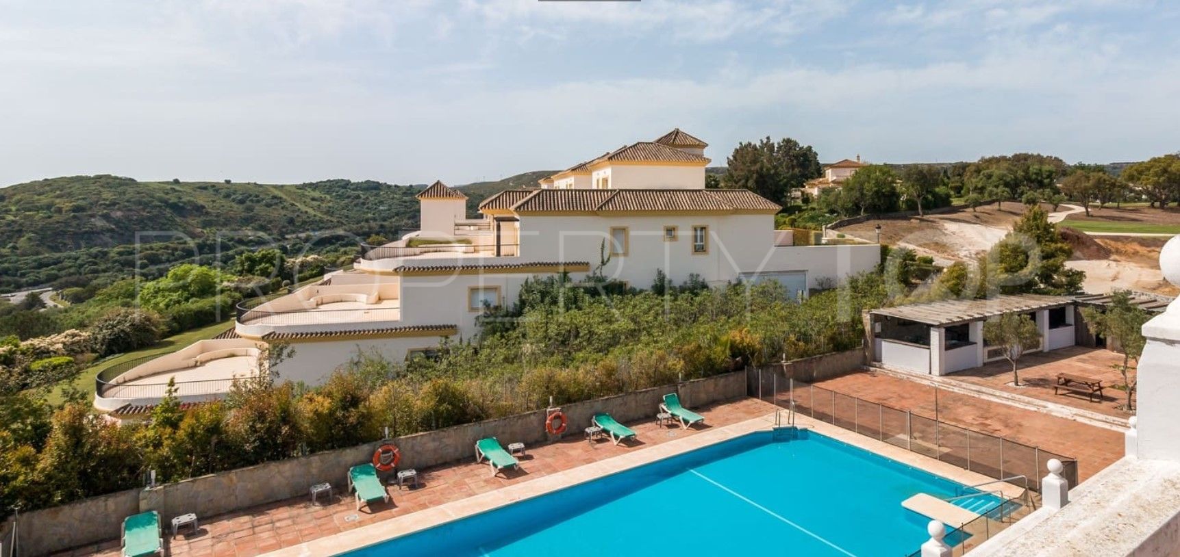 For sale San Roque hotel with 84 bedrooms