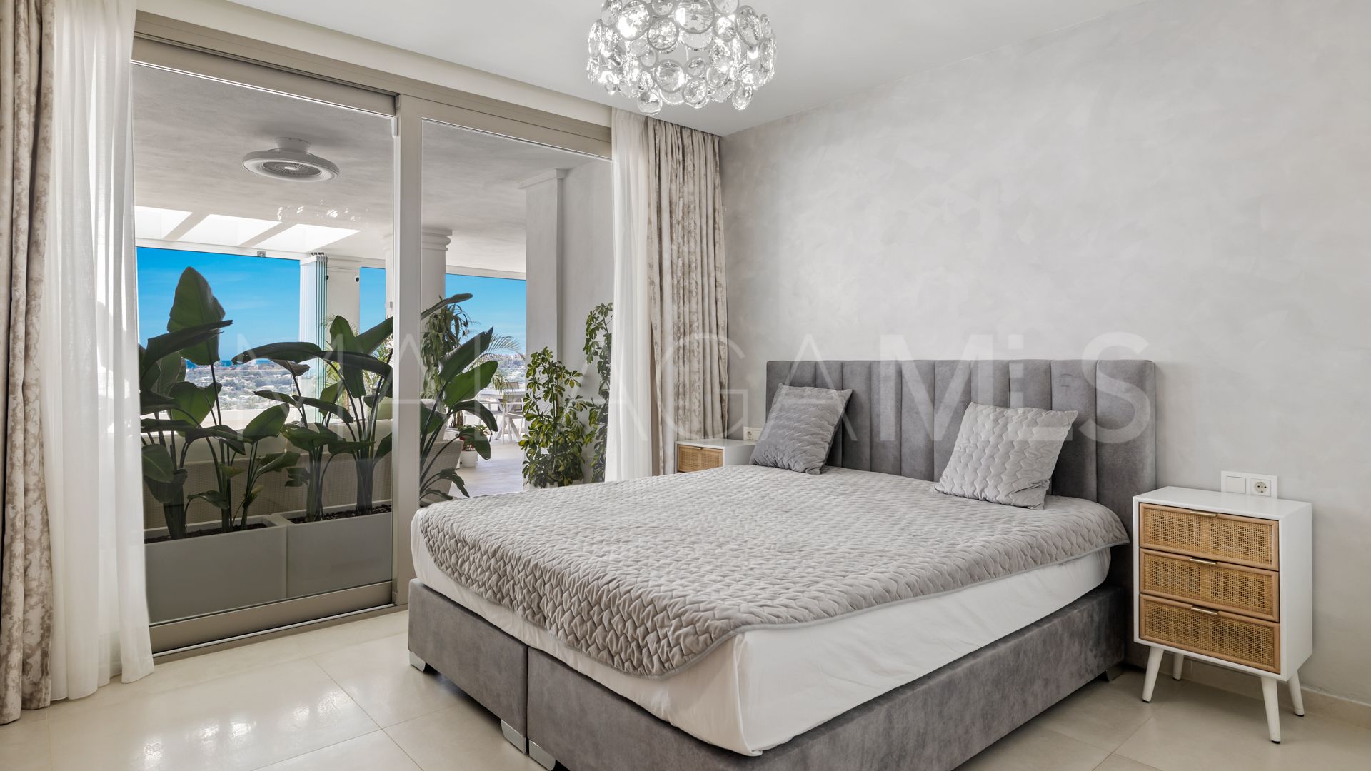 Lägenhet for sale in Marbella City