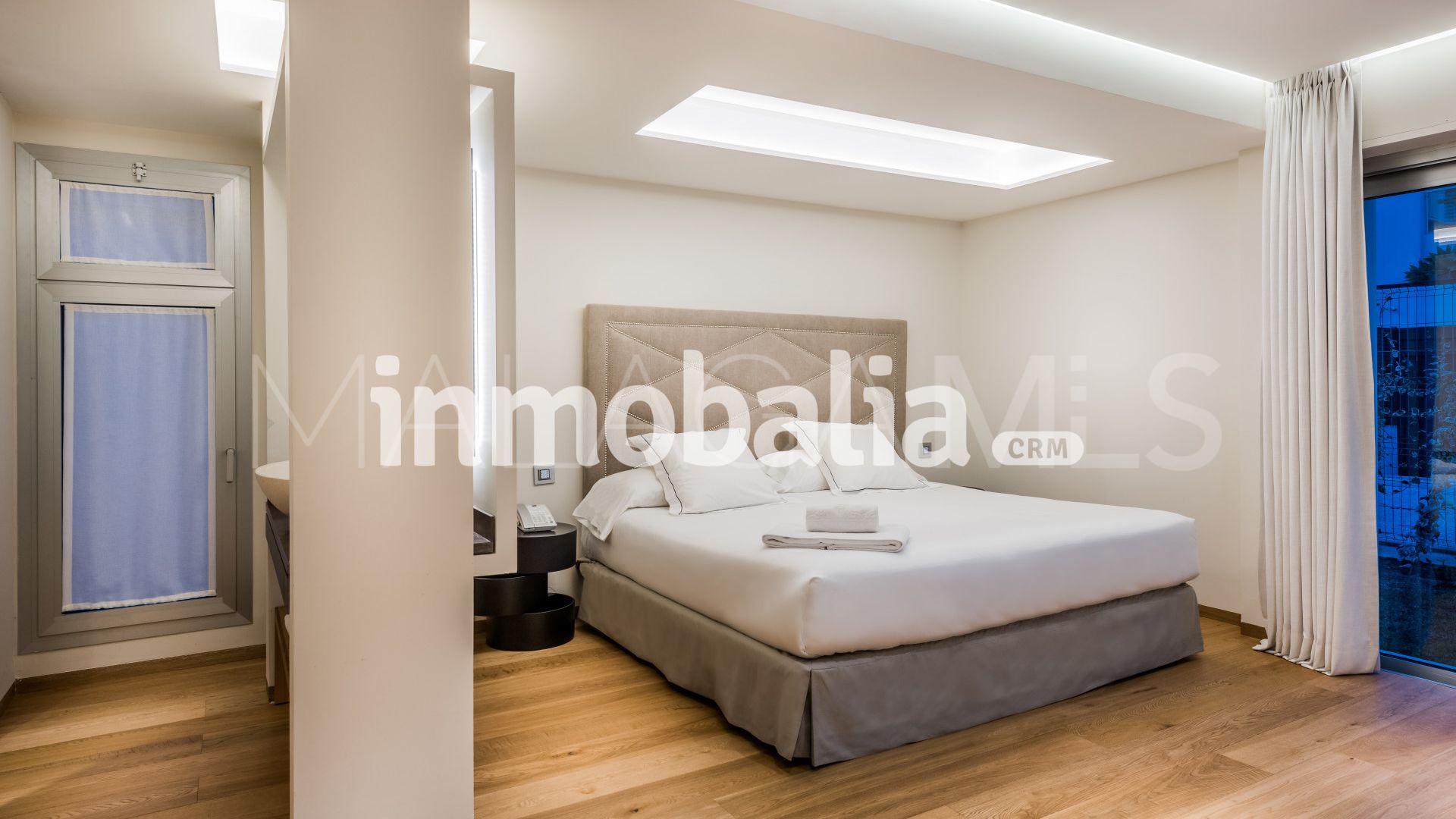 Villa de 5 bedrooms a la venta in Puente Romano