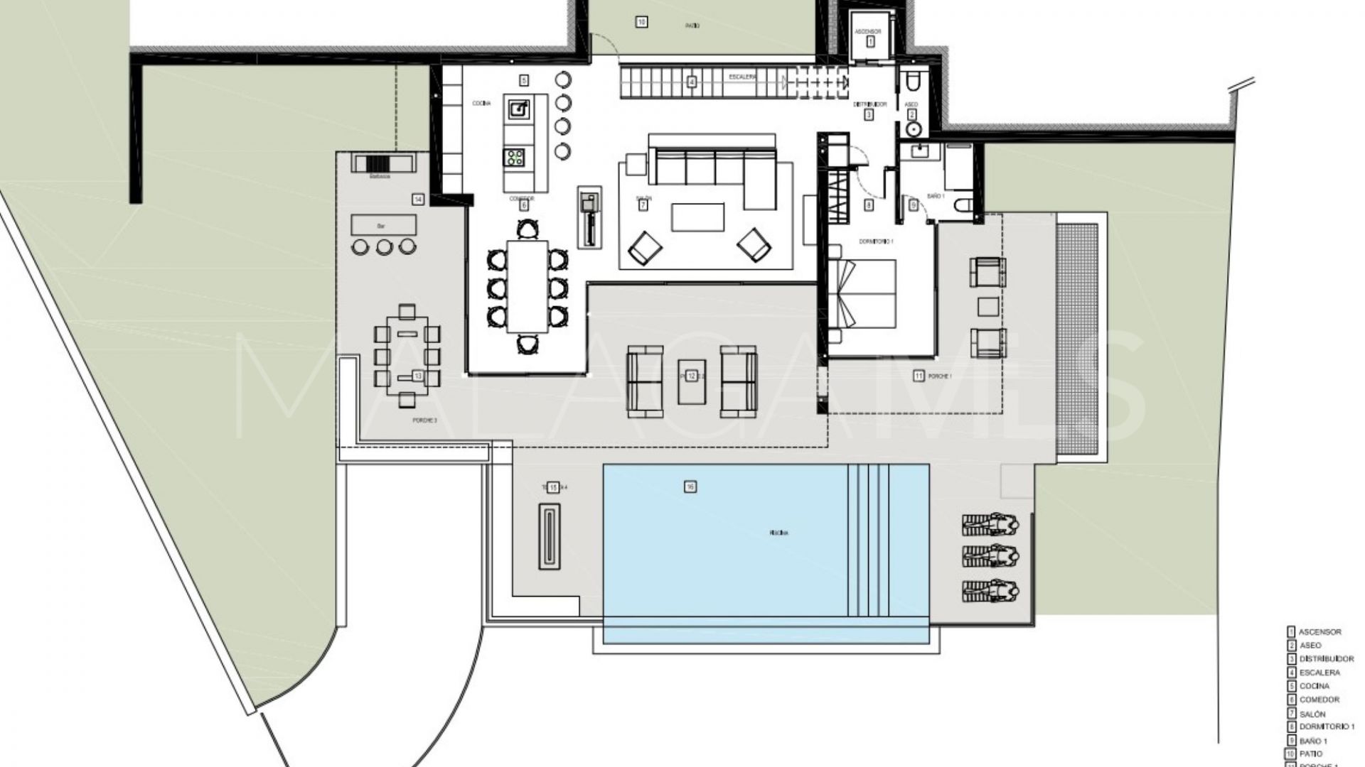 Villa de 6 bedrooms for sale in Nueva Andalucia