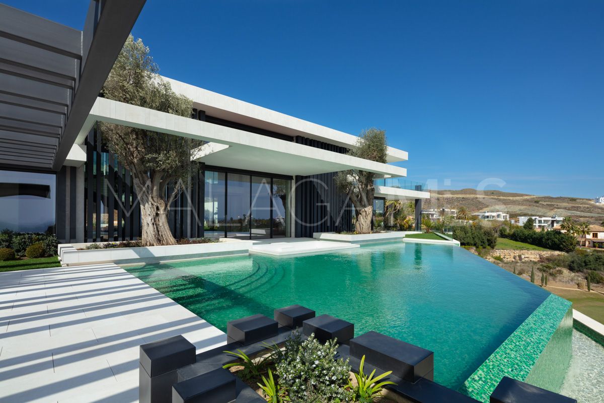 Villa for sale in Benahavis