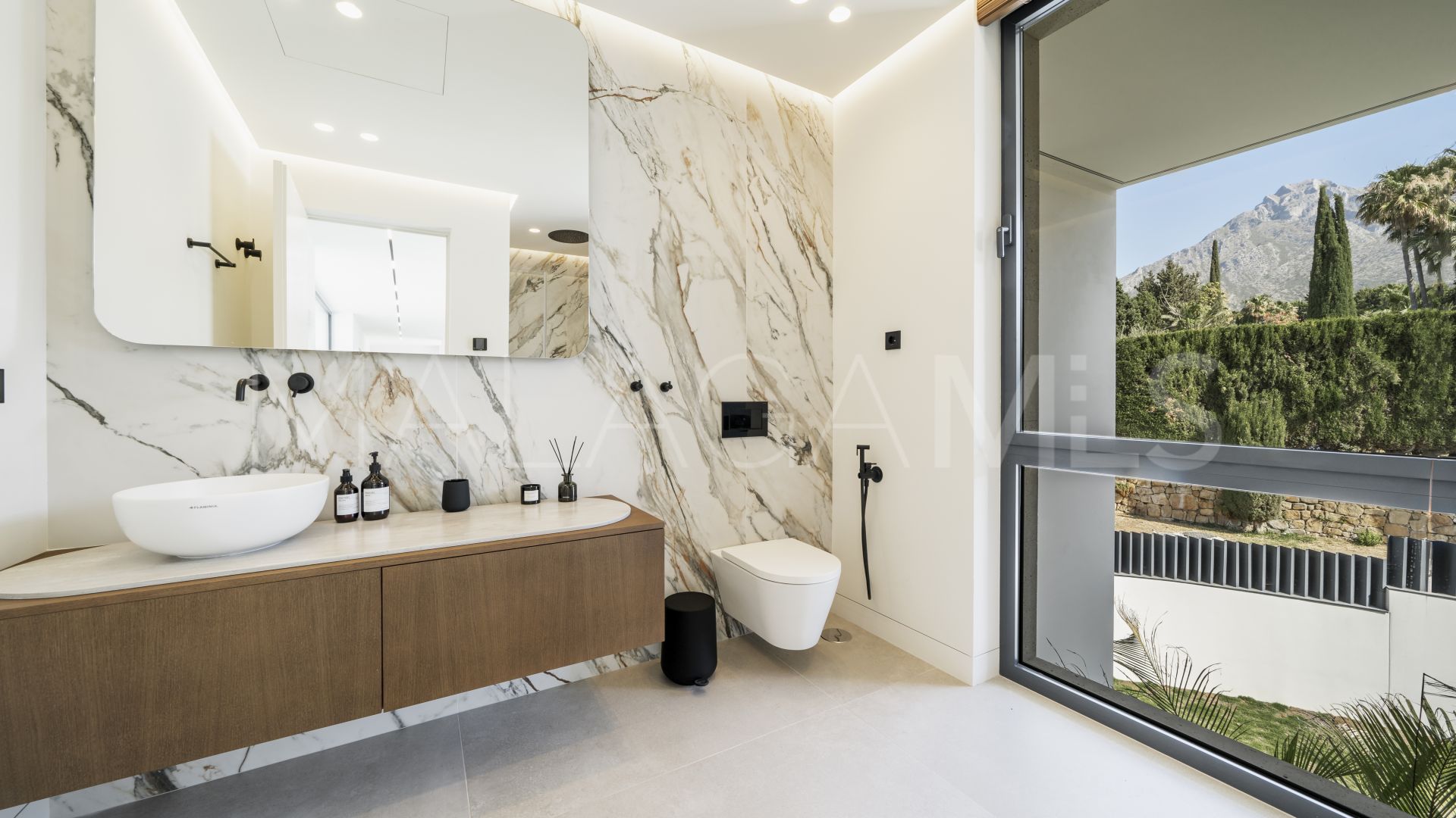 Villa for sale in Marbella