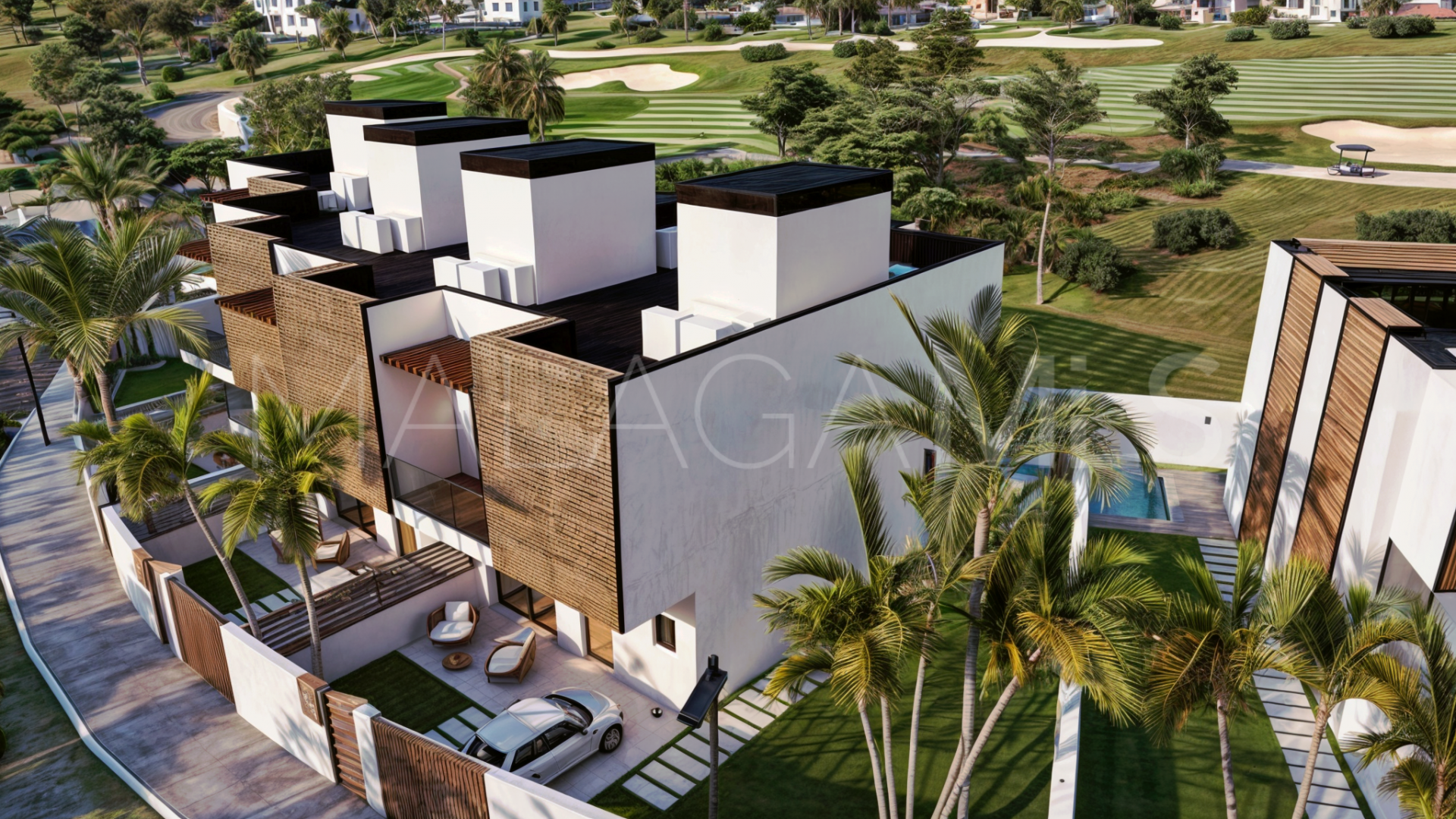 For sale 3 bedrooms town house in Estepona