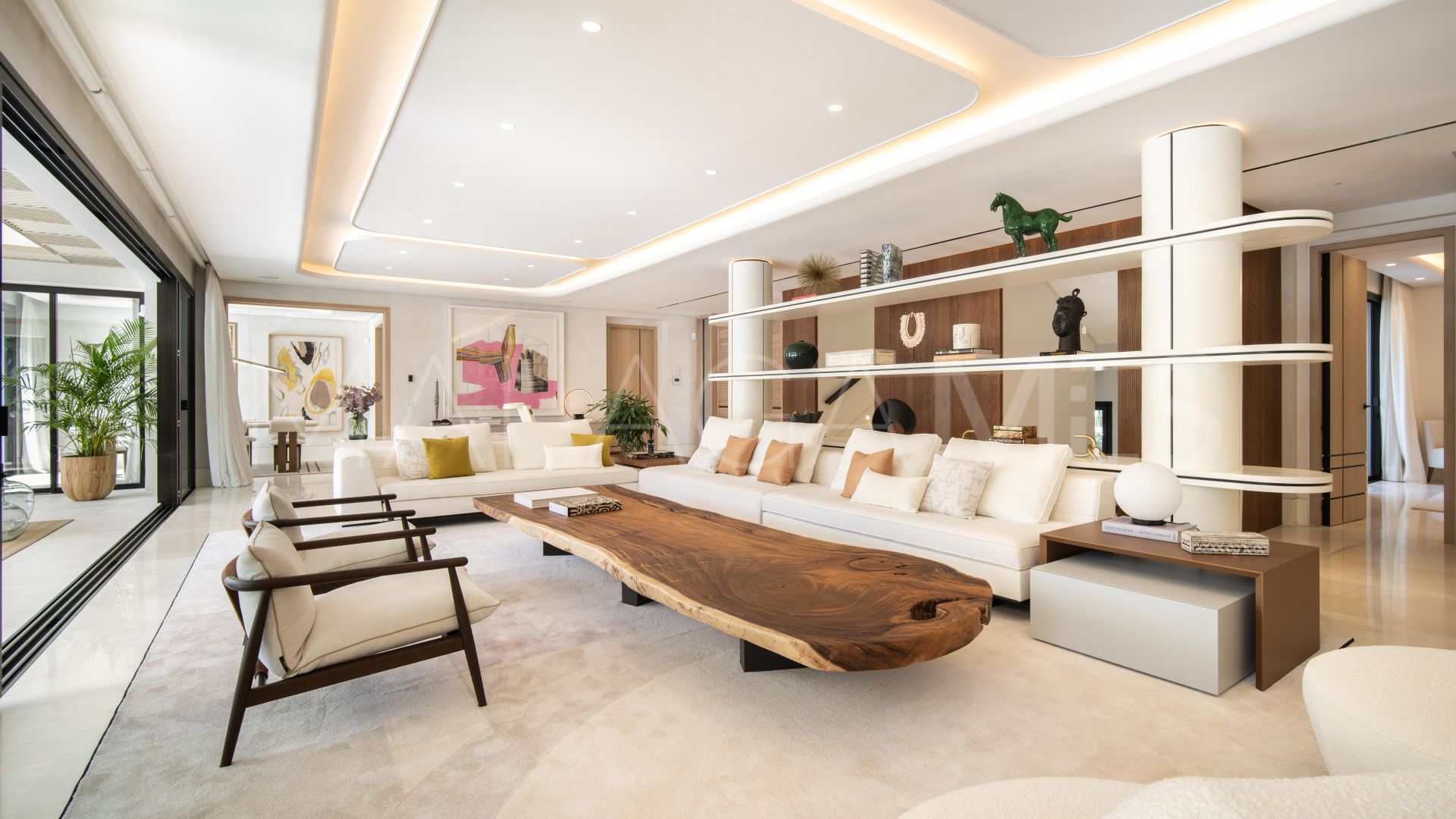 Villa for sale in Marbella