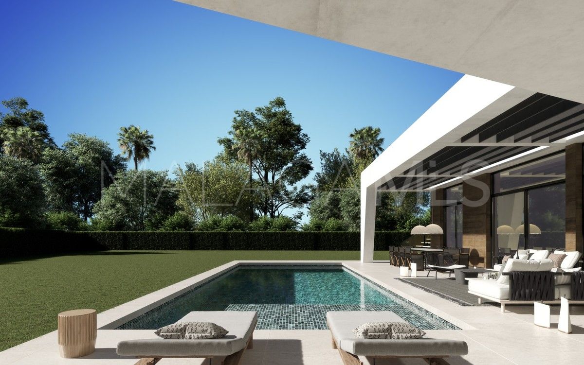 Villa with 4 bedrooms for sale in Guadalmina Baja