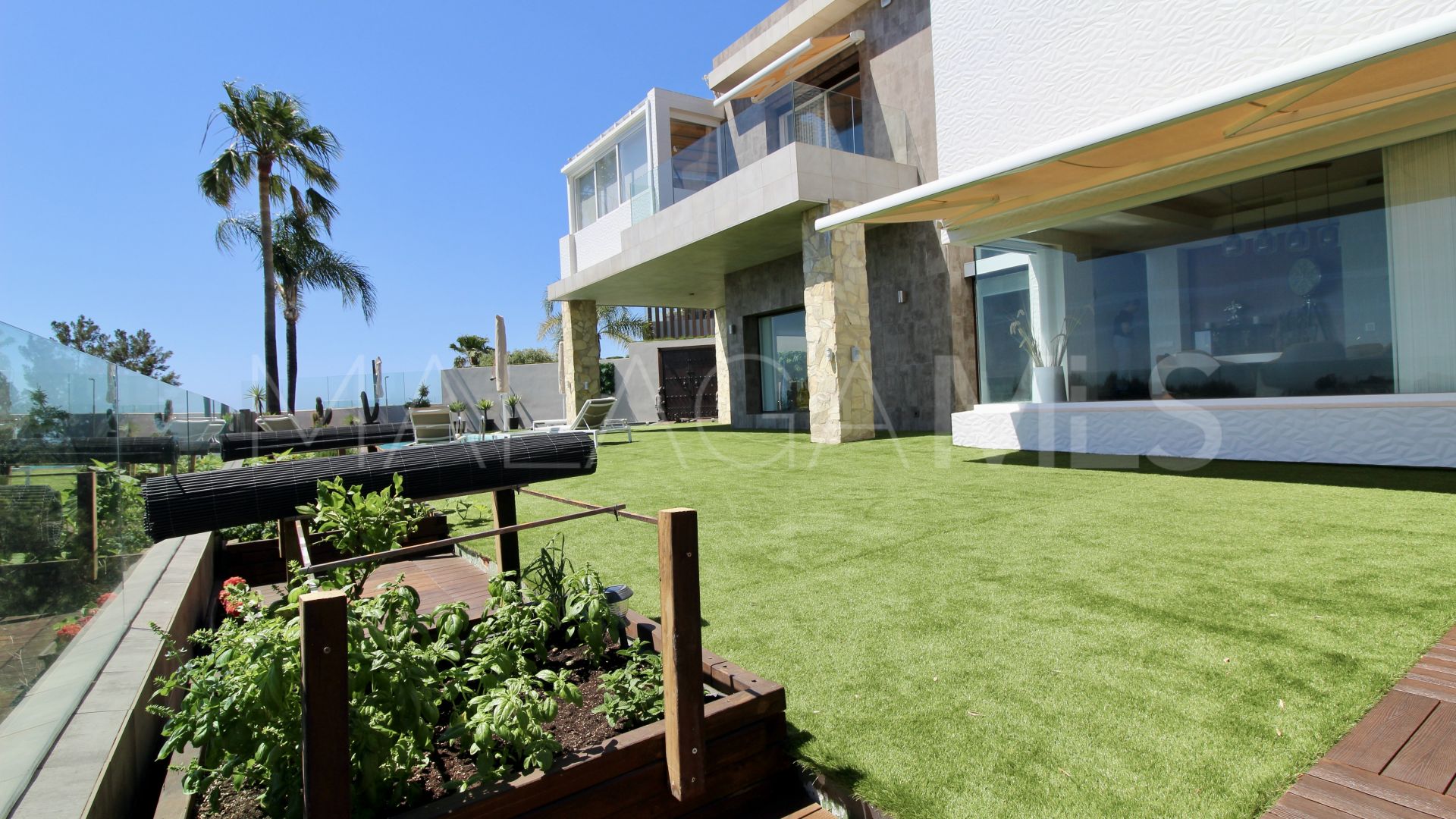 Villa for sale in Atalaya