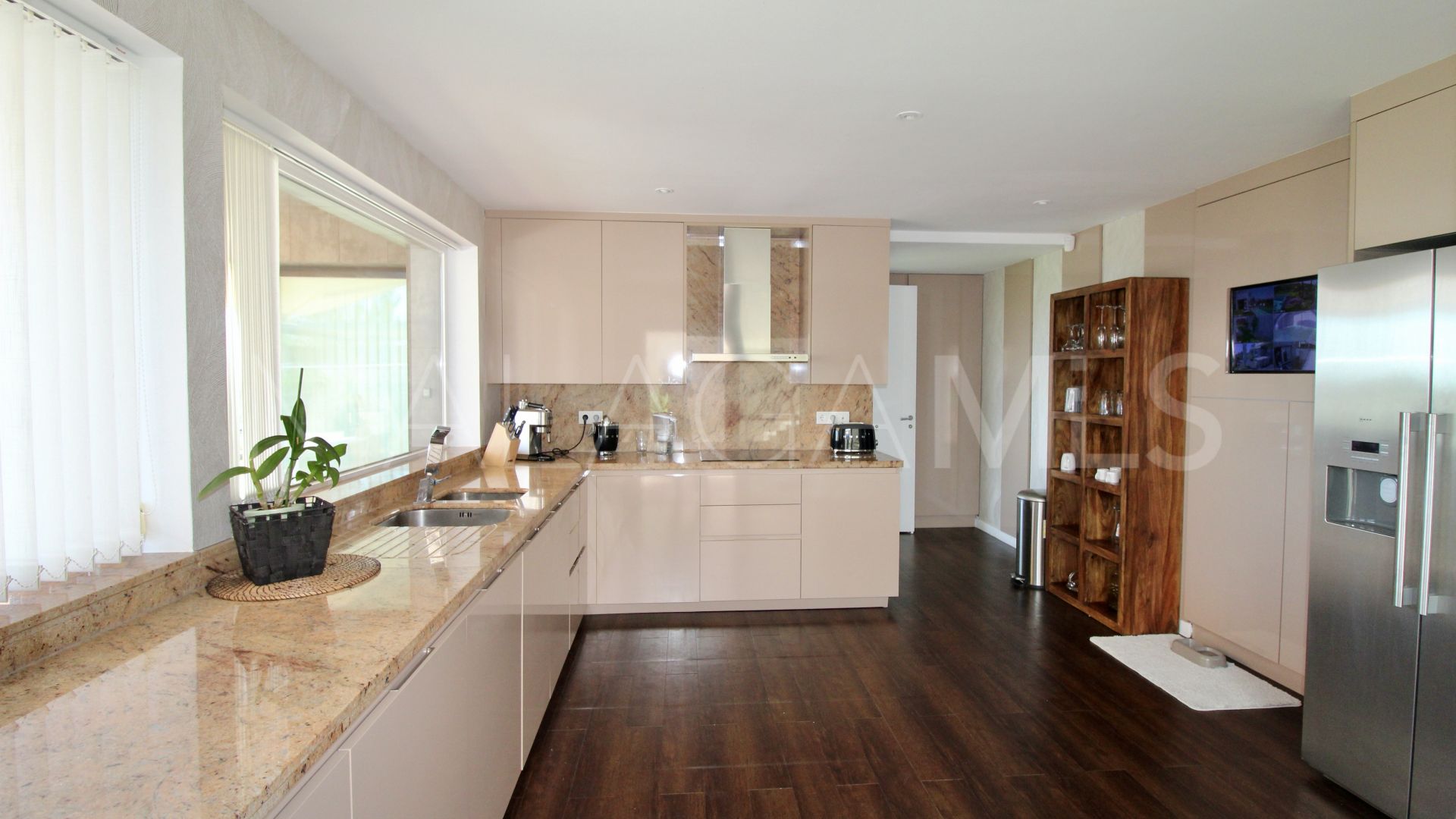 Villa for sale in Atalaya