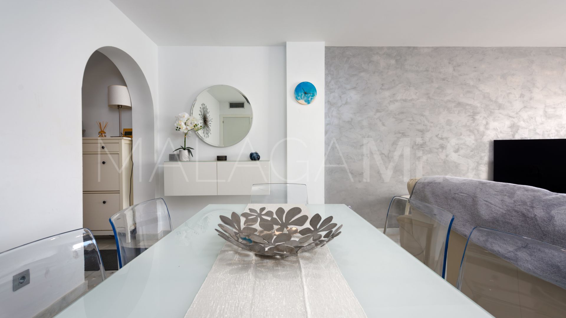 Wohnung for sale in Marbella - Puerto Banus