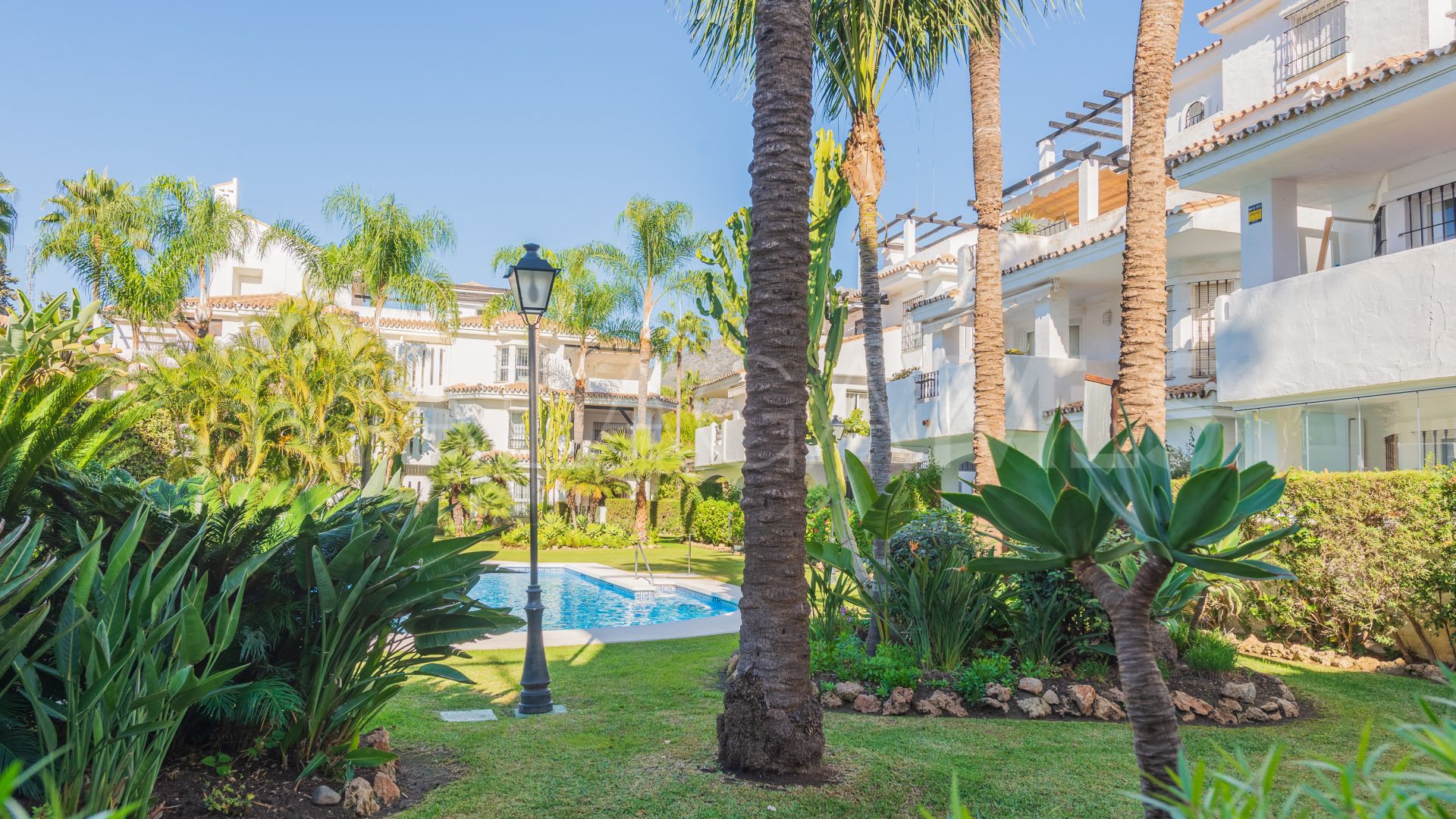 Los Naranjos de Marbella, apartamento for sale de 2 bedrooms