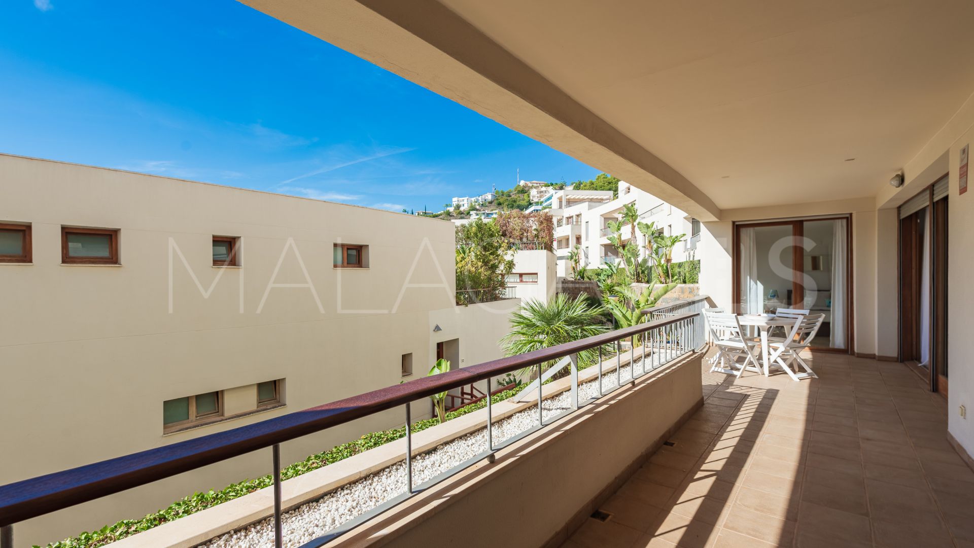 For sale apartment in Marbella with 3 bedrooms