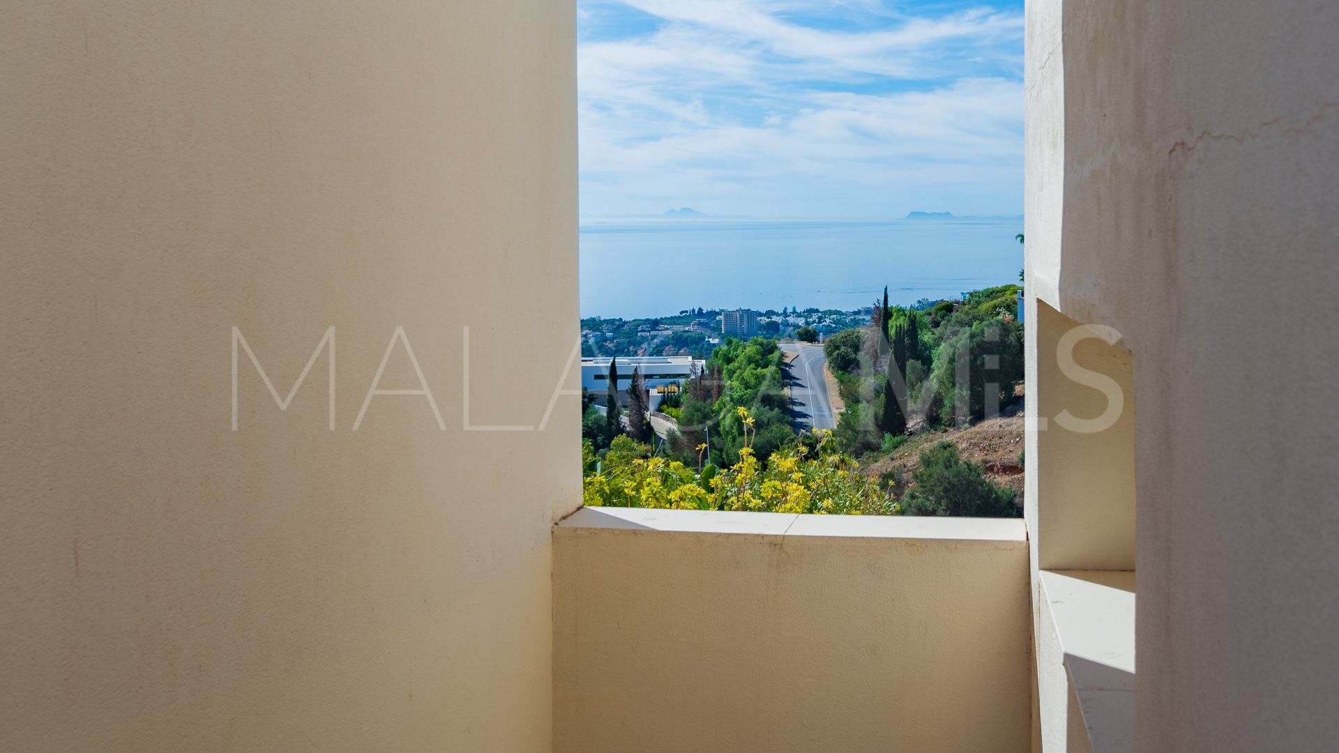 For sale apartment in Marbella with 3 bedrooms
