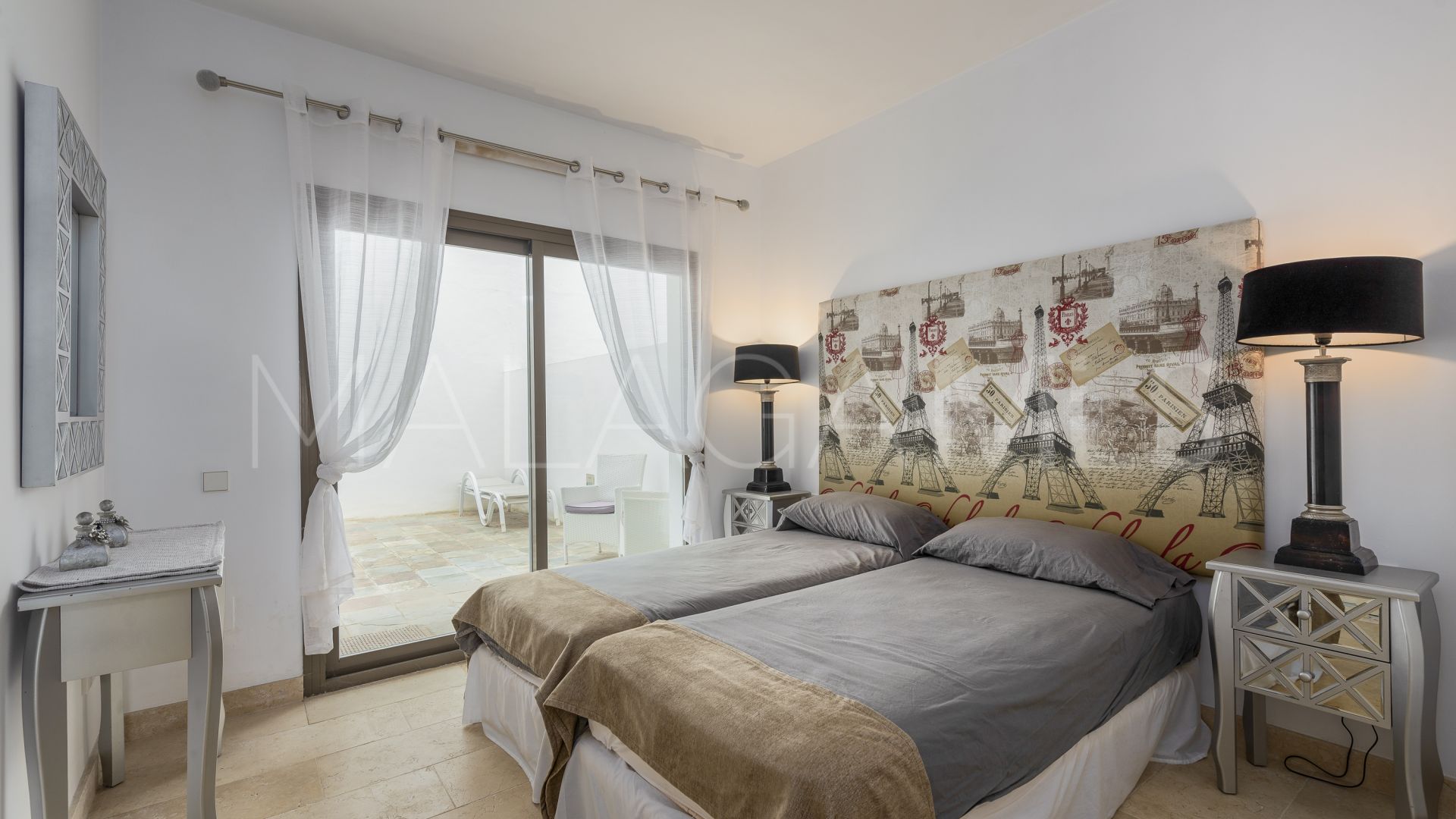 For sale ground floor apartment in Finca Cortesin with 2 bedrooms