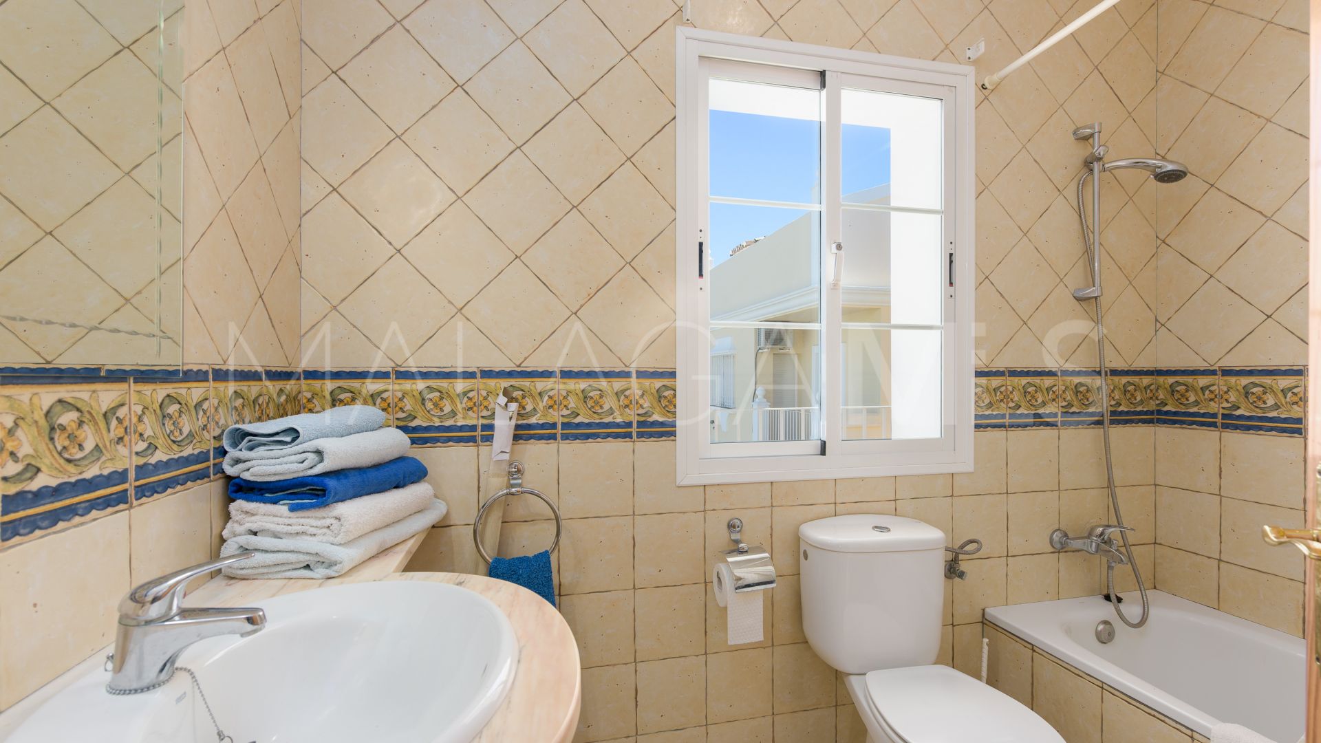 Belaire, casa with 4 bedrooms a la venta