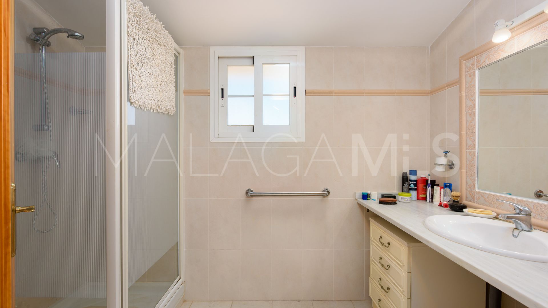 Belaire, casa with 4 bedrooms a la venta